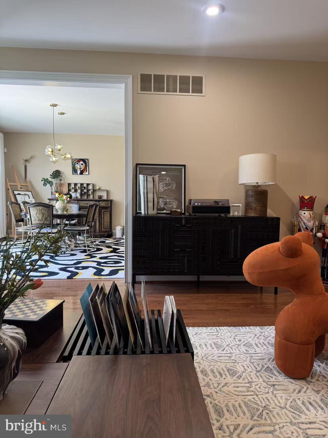 FOXCROFT OF BLUE B - Residential