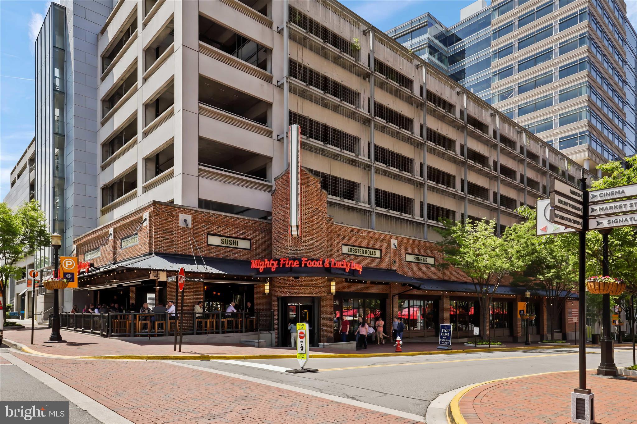 MARKET STREET AT TOWN CENTER - Residential