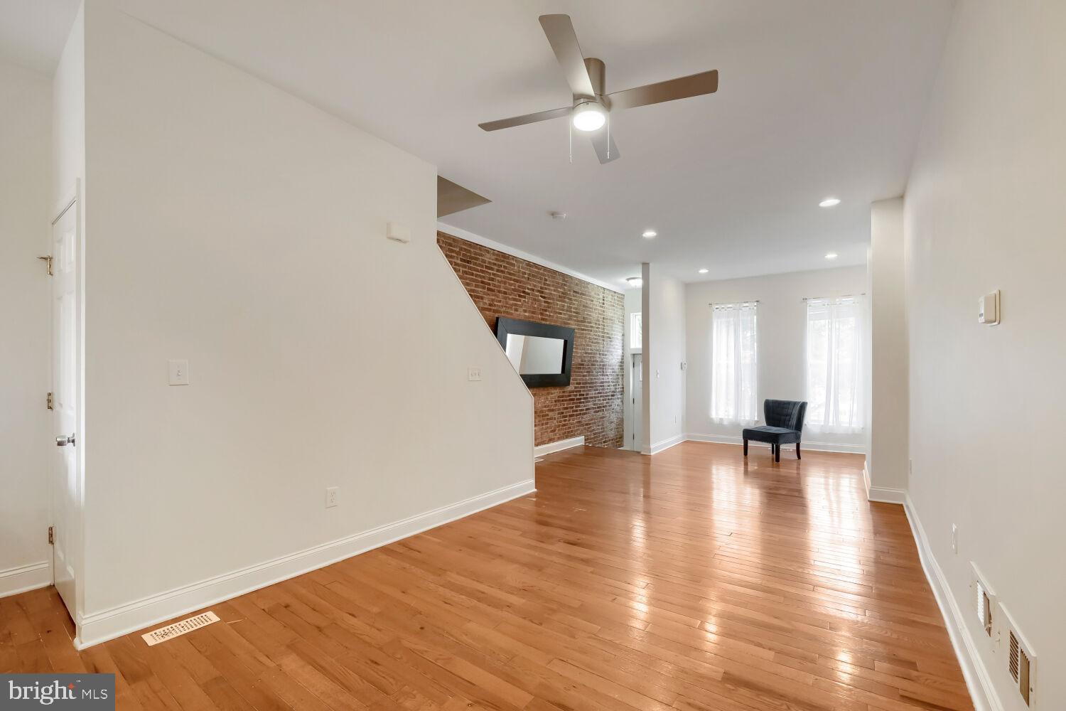 OLIVER - Residential