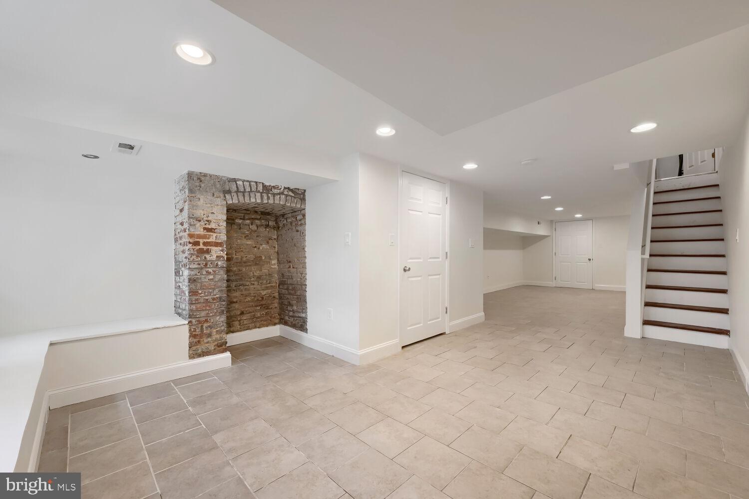 OLIVER - Residential