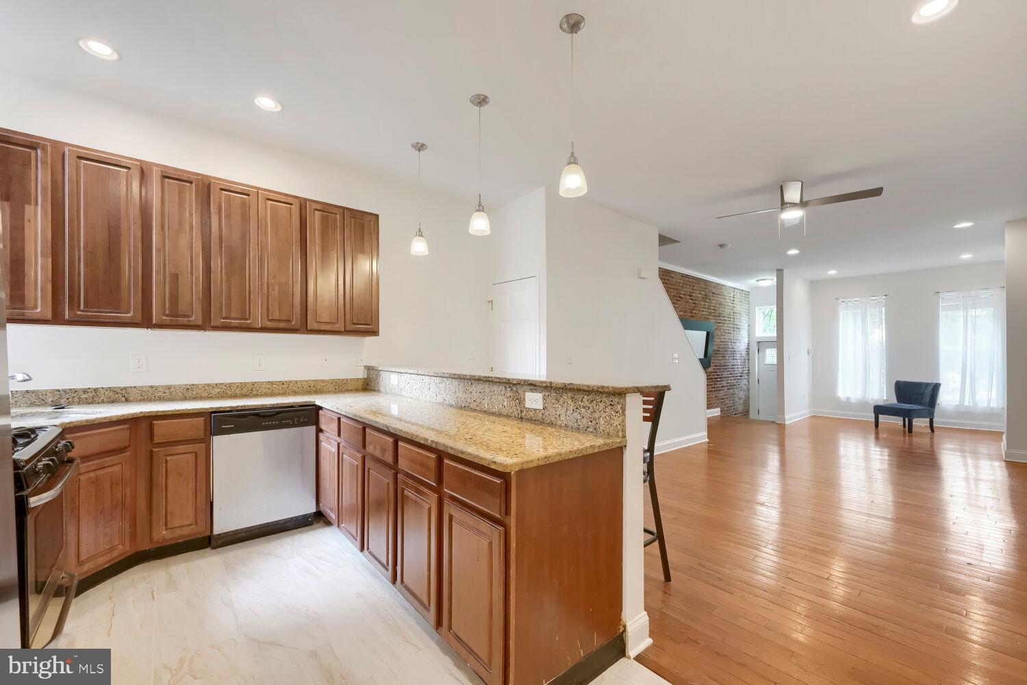 OLIVER - Residential