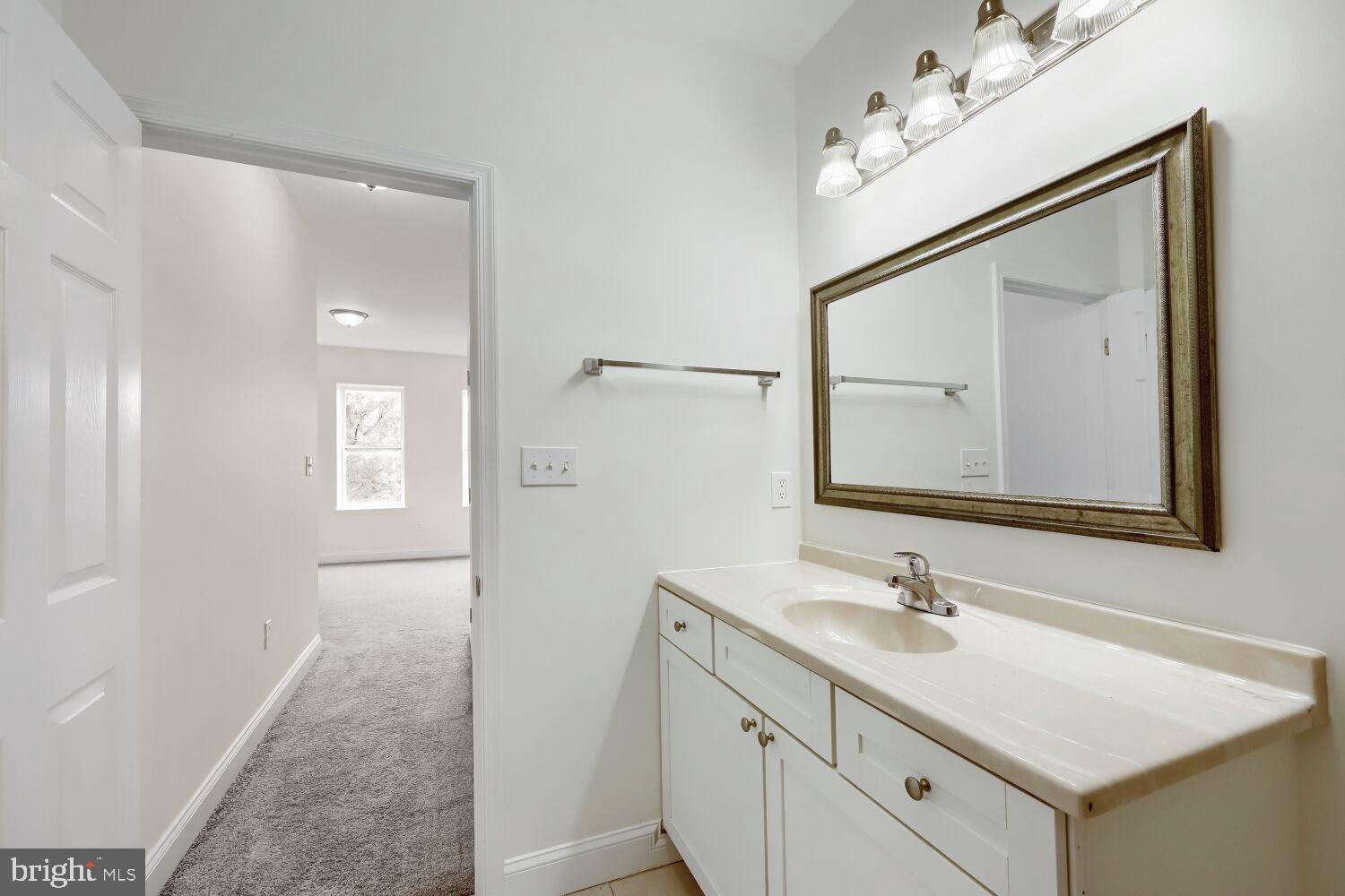 OLIVER - Residential