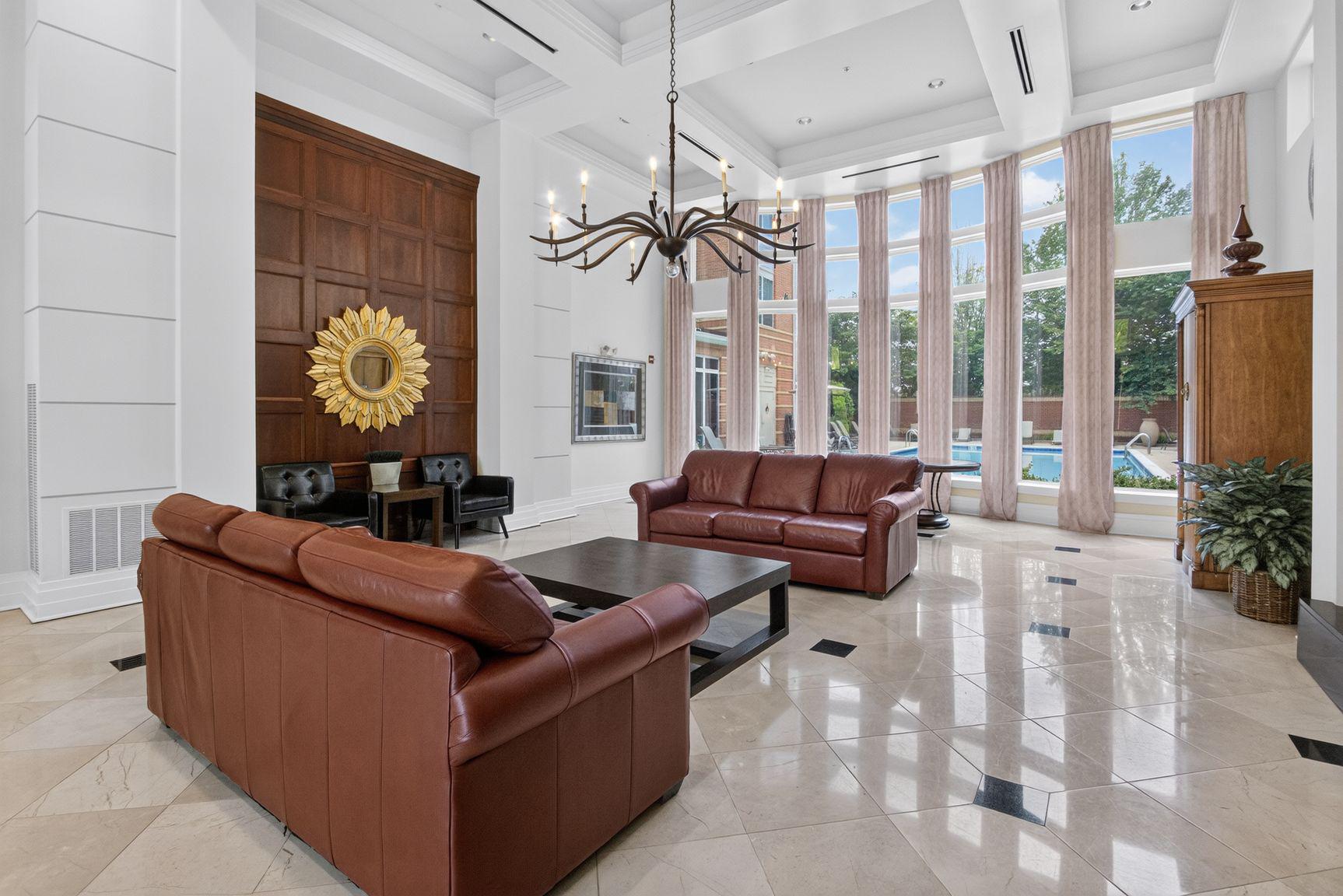MARQUIS AT VIENNA STATION - Residential
