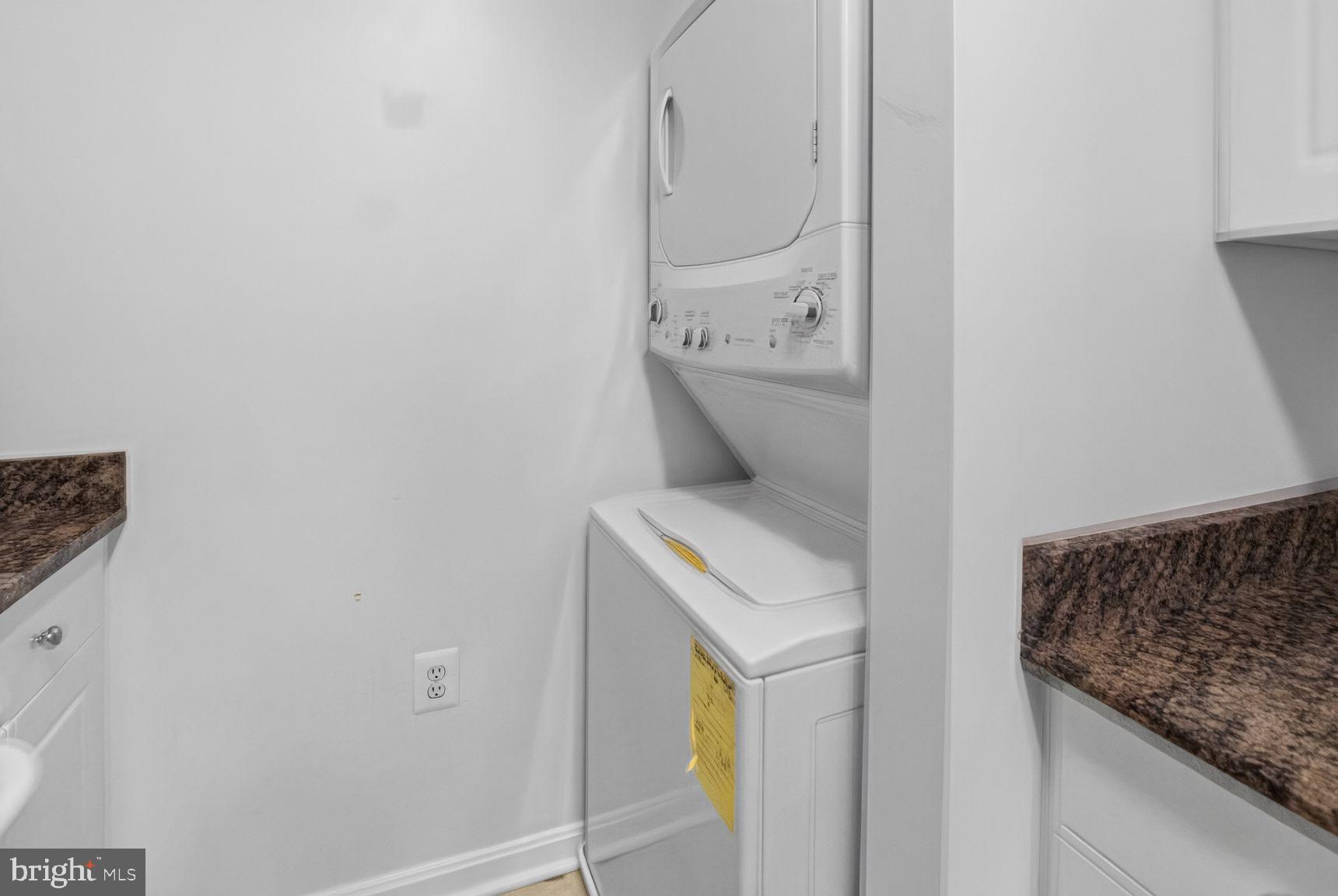 MARQUIS AT VIENNA STATION - Residential