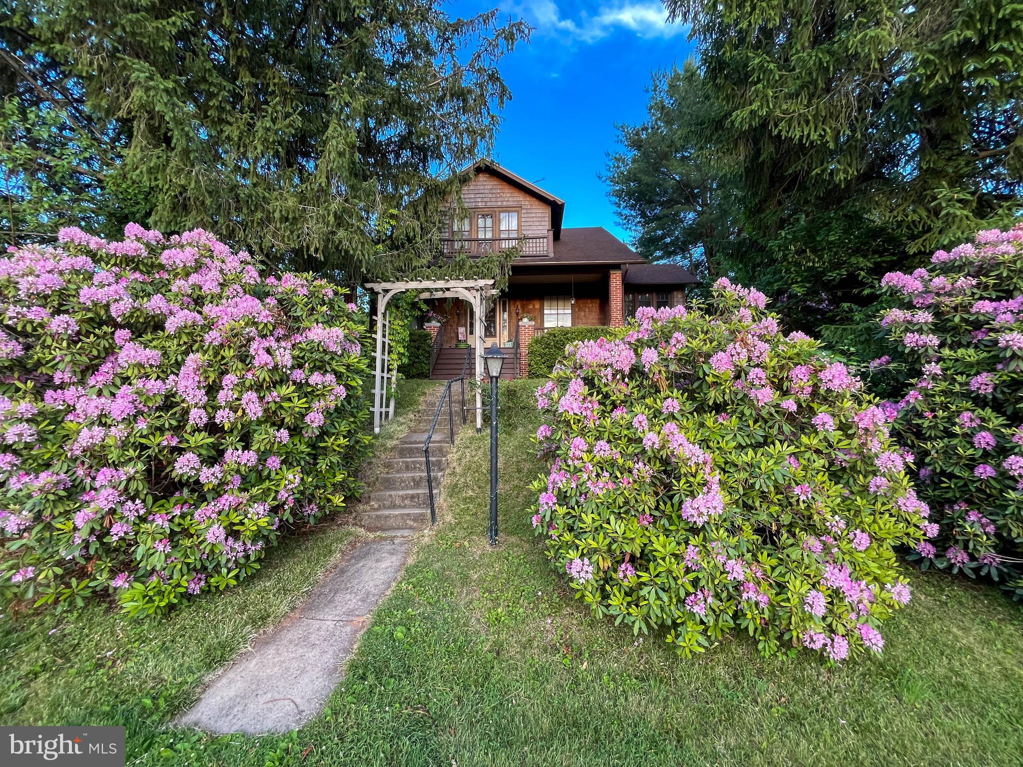 GLEN ROCK BORO - Residential