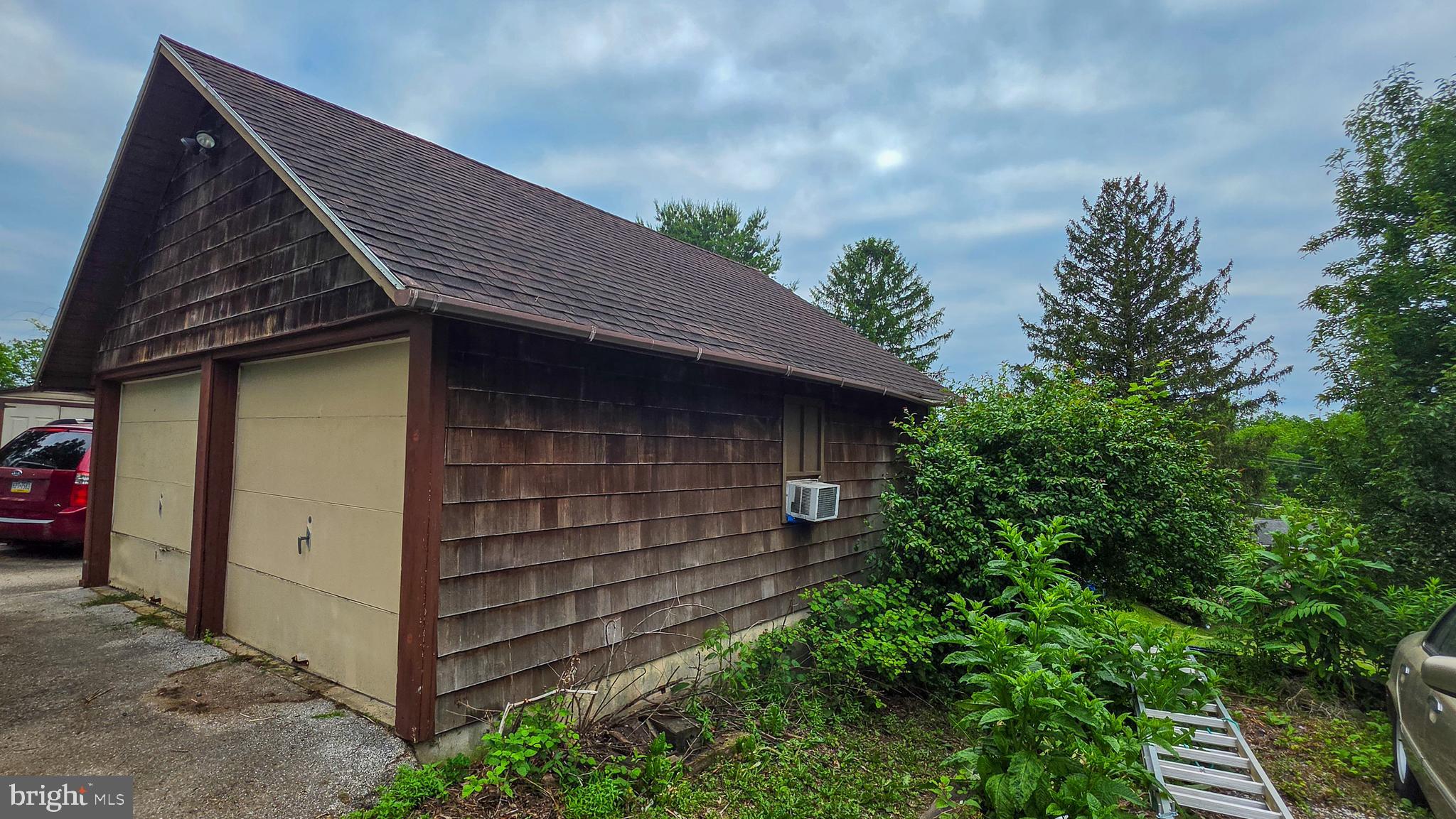 GLEN ROCK BORO - Residential