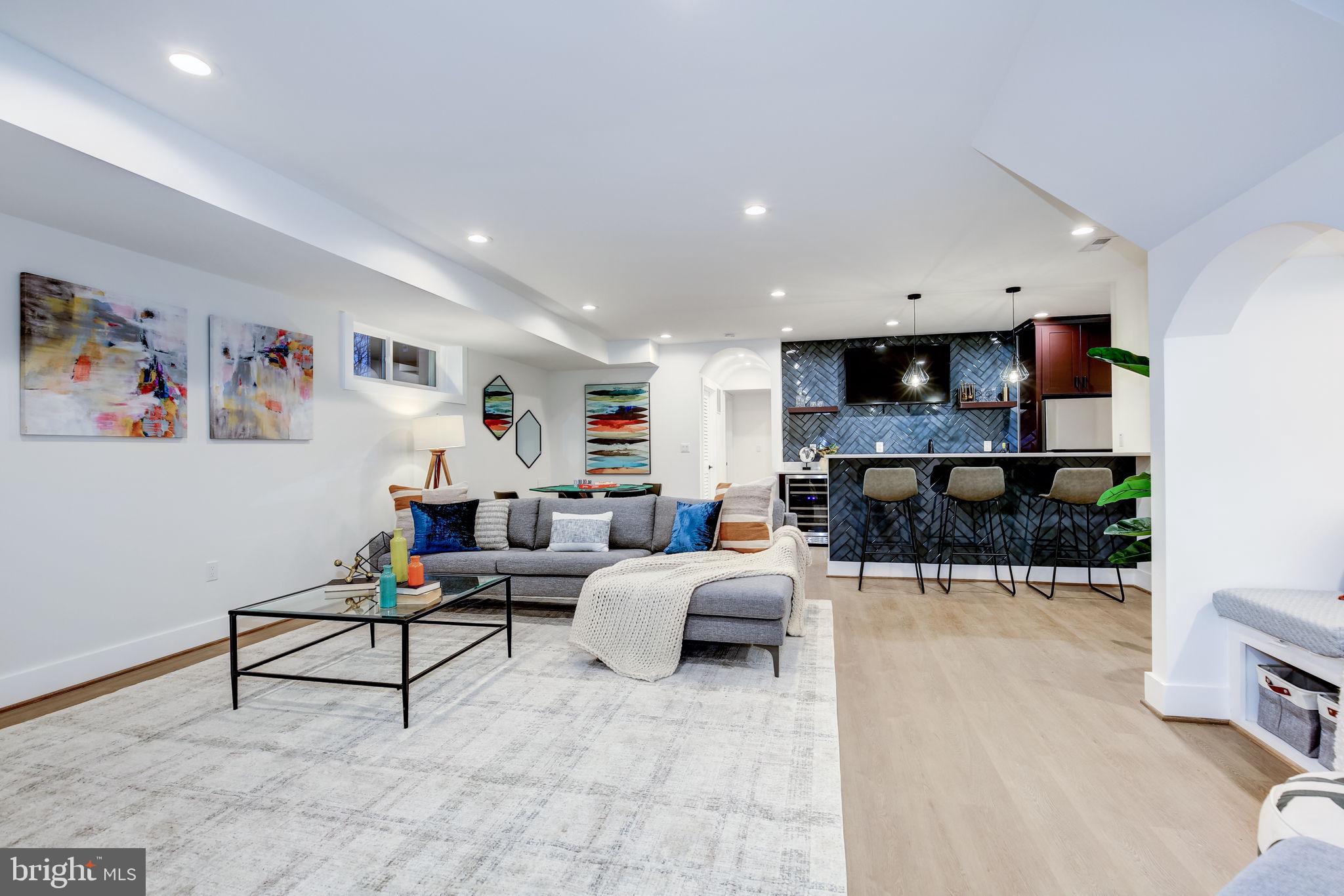 TAKOMA PARK - Residential