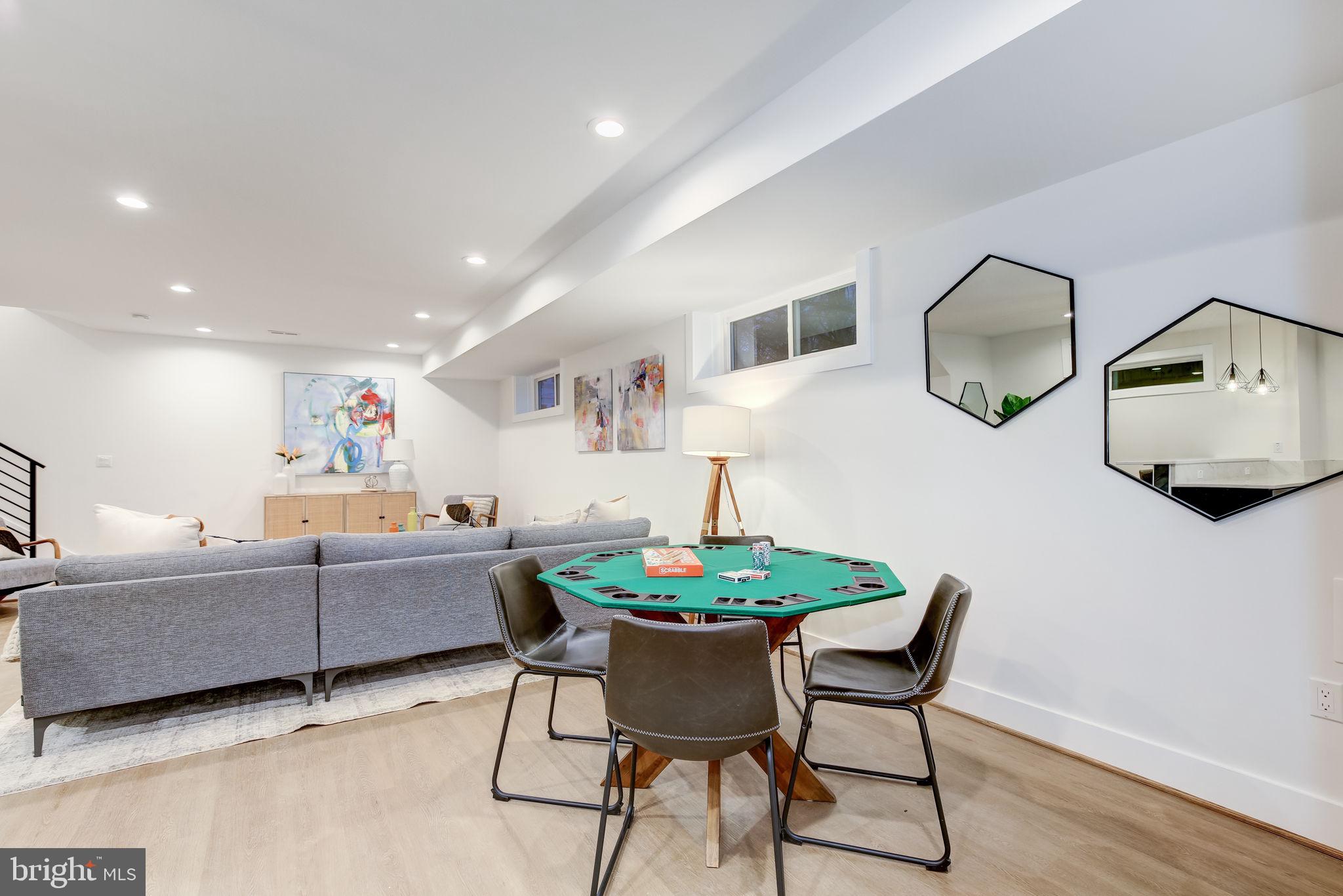 TAKOMA PARK - Residential