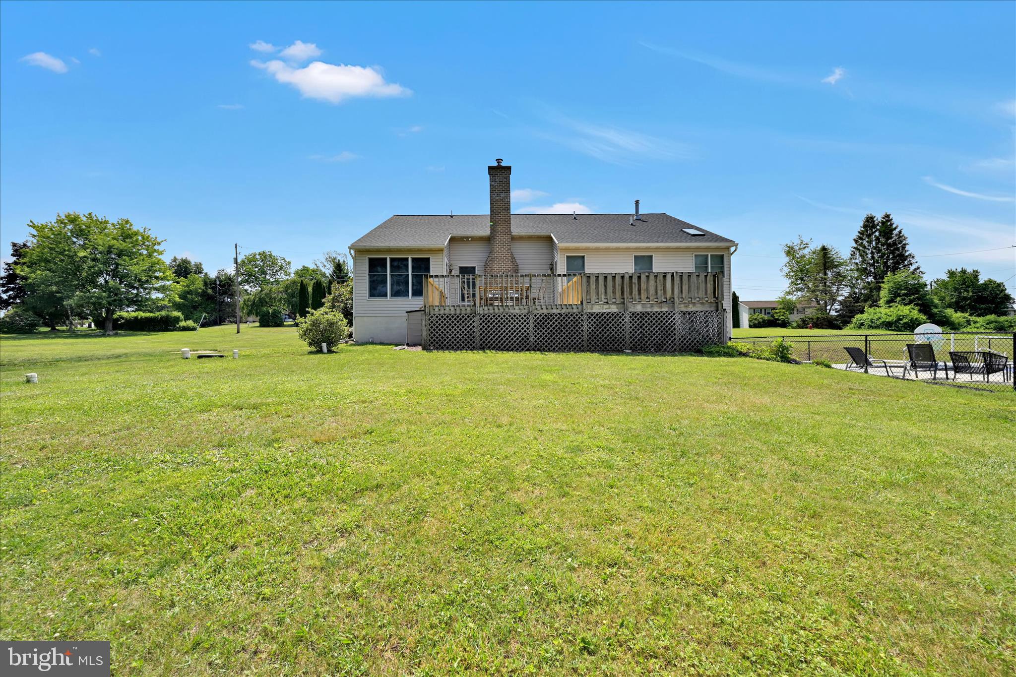 LAKE WYNONAH - Residential