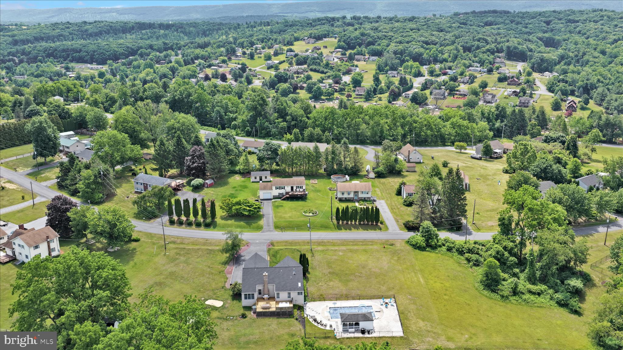 LAKE WYNONAH - Residential