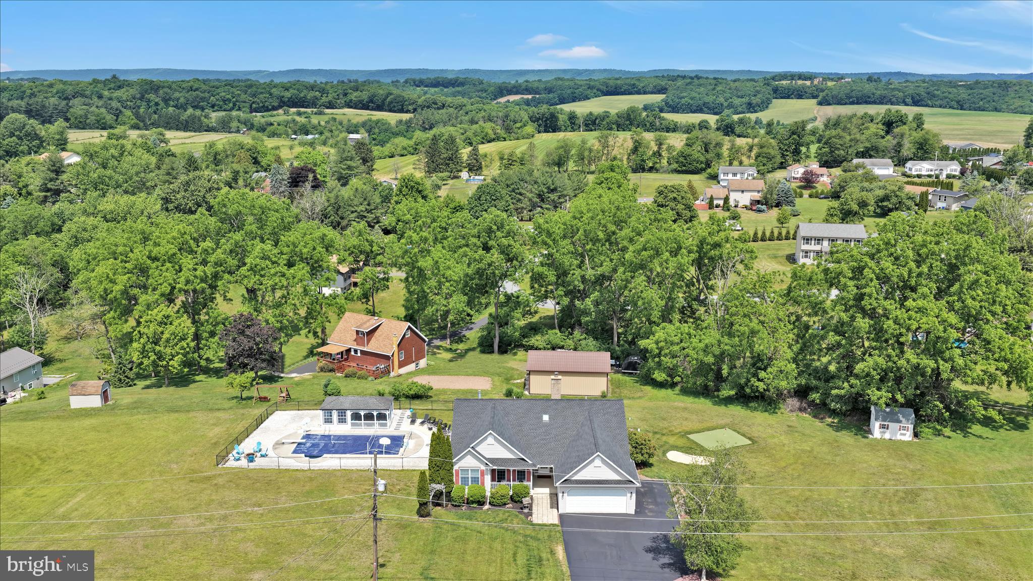 LAKE WYNONAH - Residential