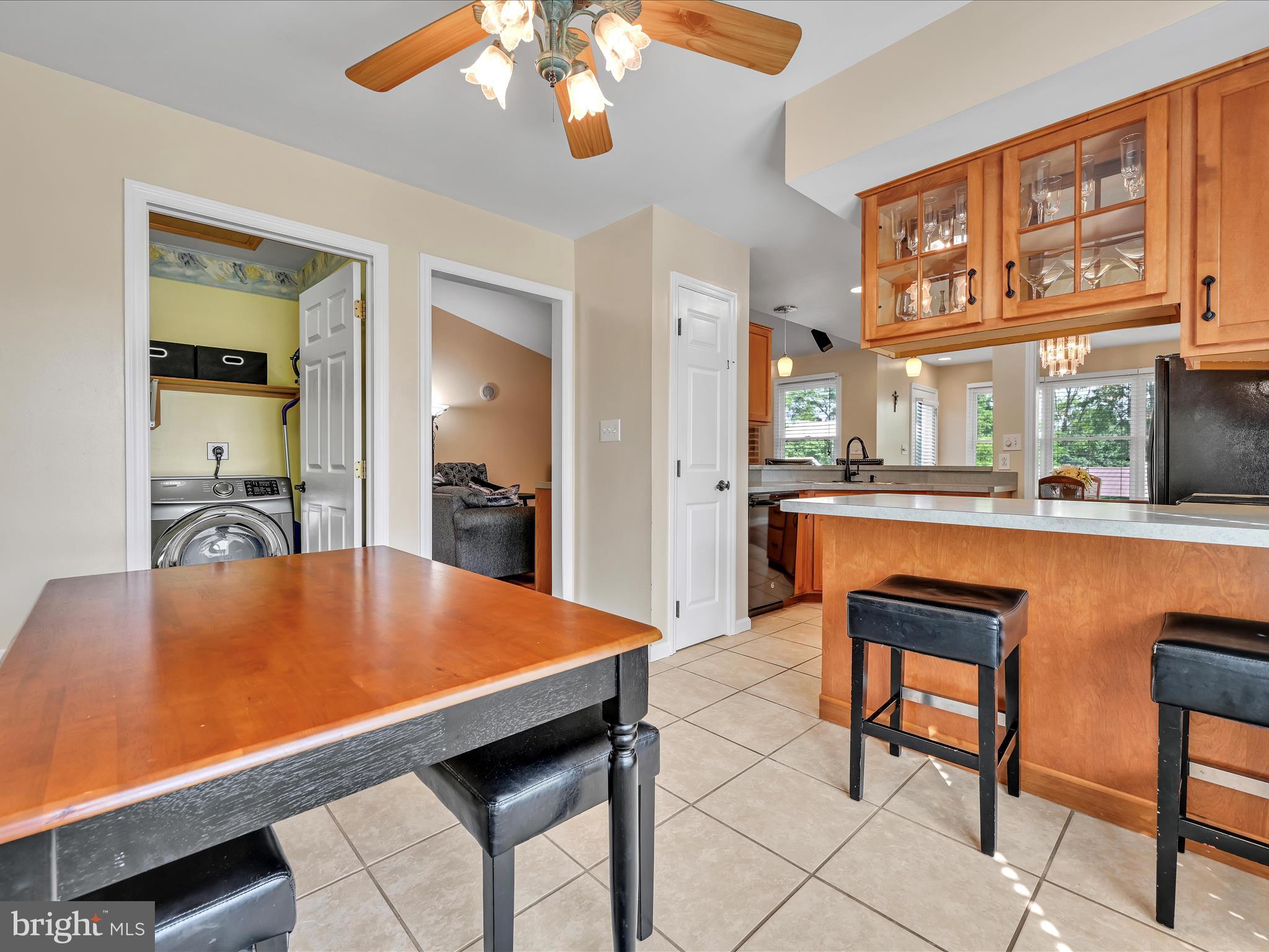 LAKE WYNONAH - Residential