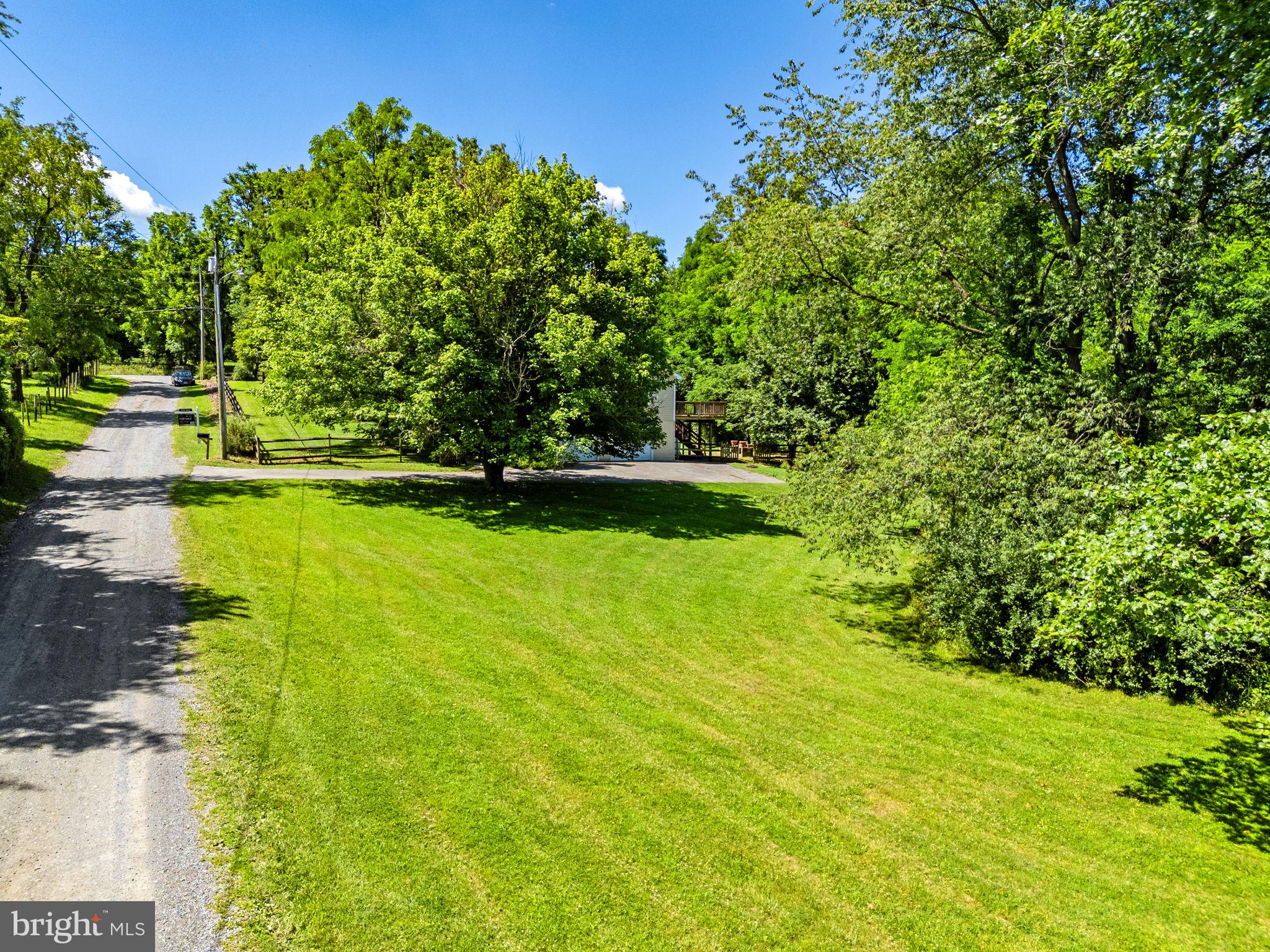 RIVERSIDE ACRES - Residential