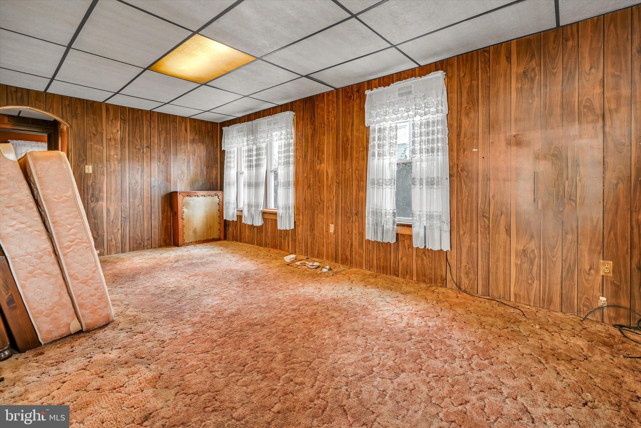POTTSVILLE - Residential