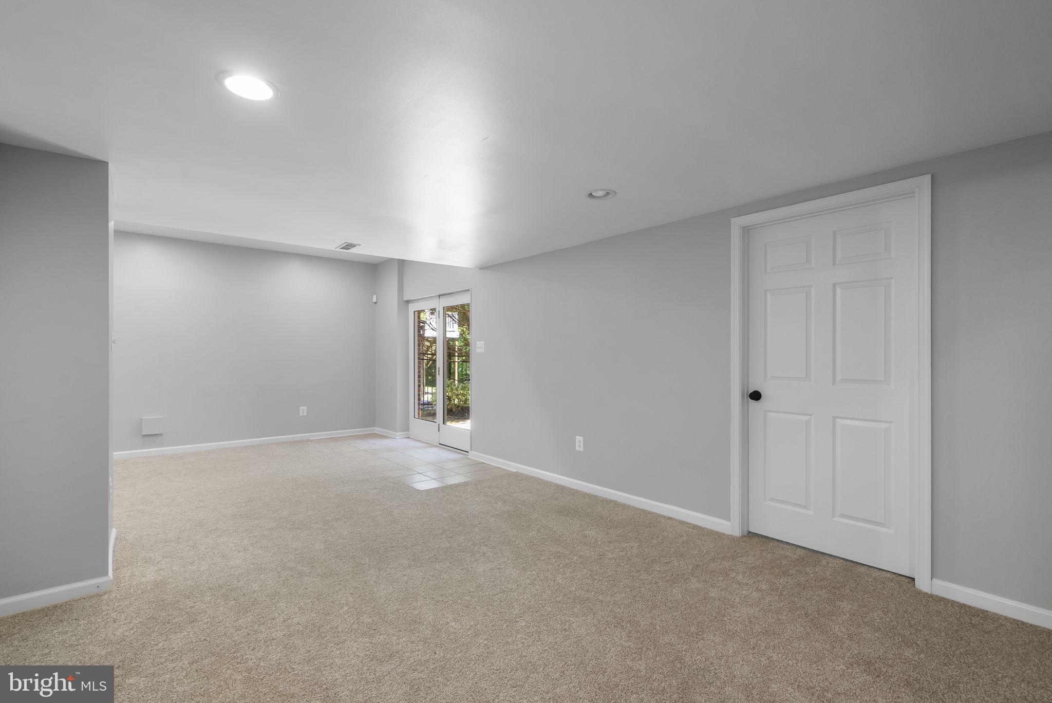 CLARKSVILLE HUNT - Residential