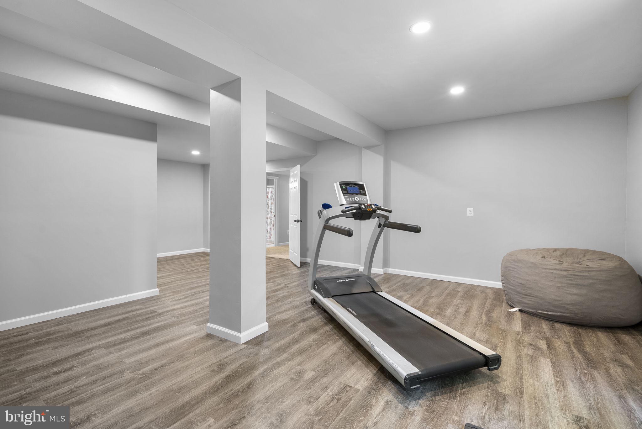 CLARKSVILLE HUNT - Residential