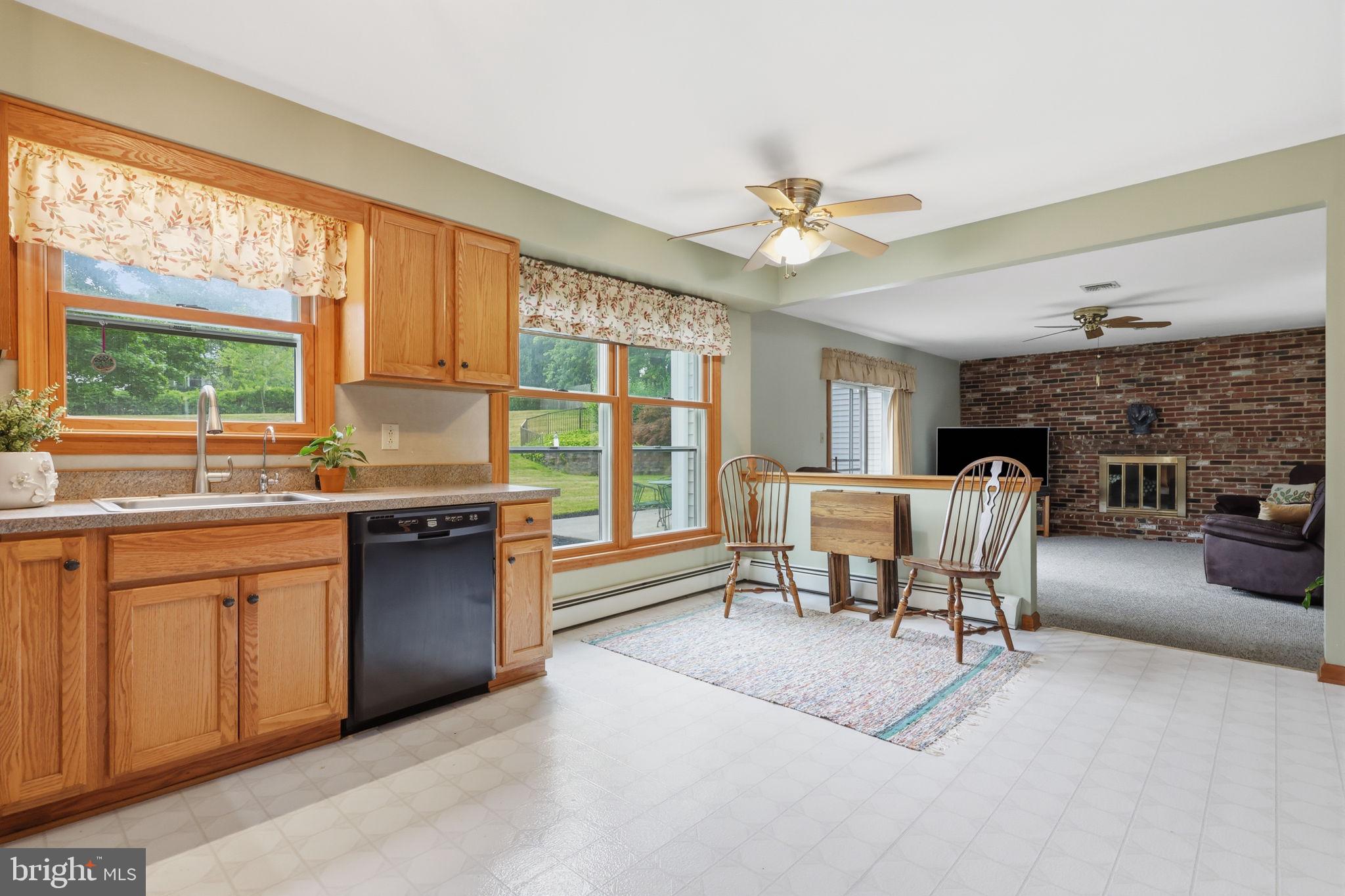 CHESTNUT HILL ACRES - Residential