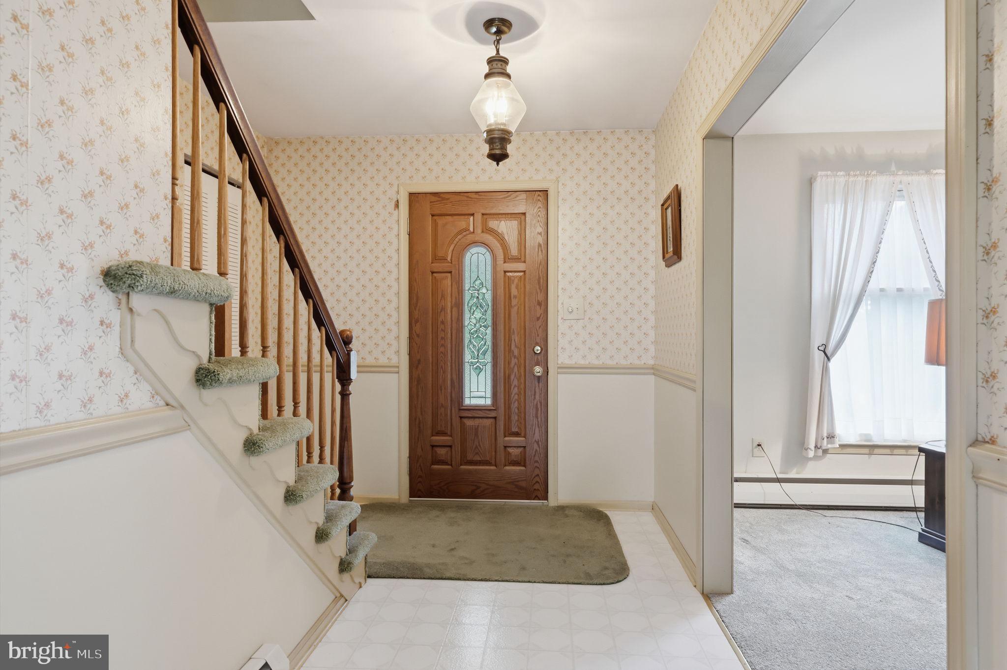 CHESTNUT HILL ACRES - Residential