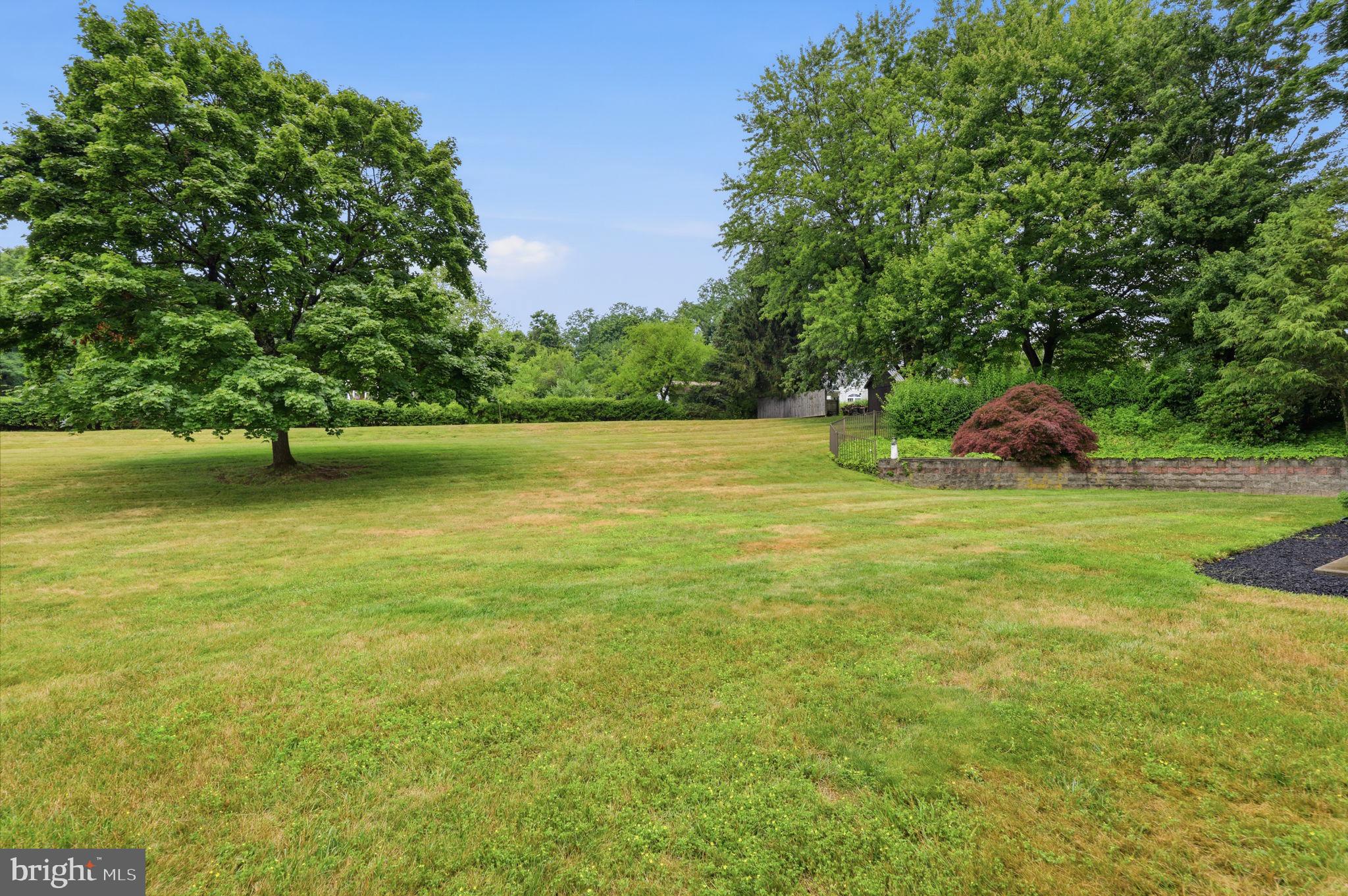 CHESTNUT HILL ACRES - Residential