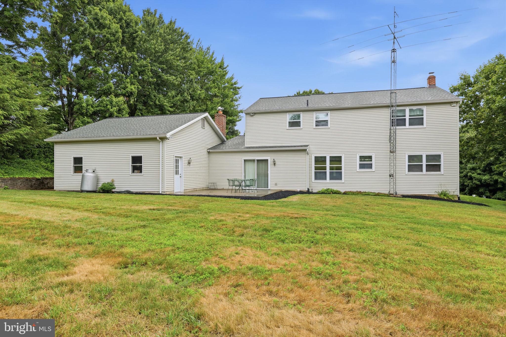 CHESTNUT HILL ACRES - Residential