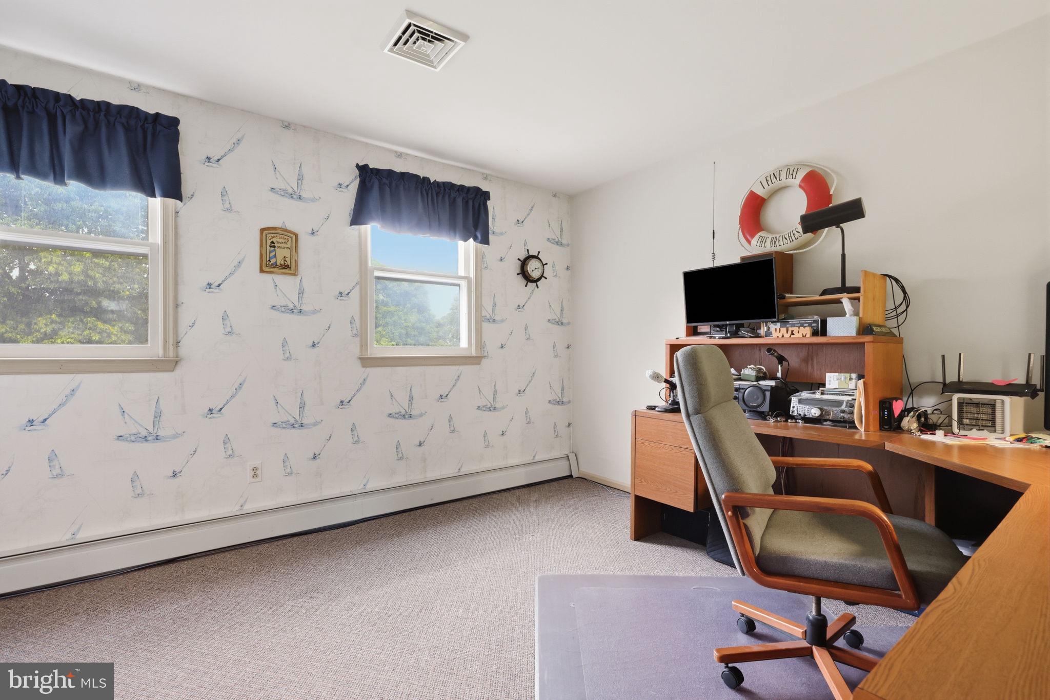 CHESTNUT HILL ACRES - Residential
