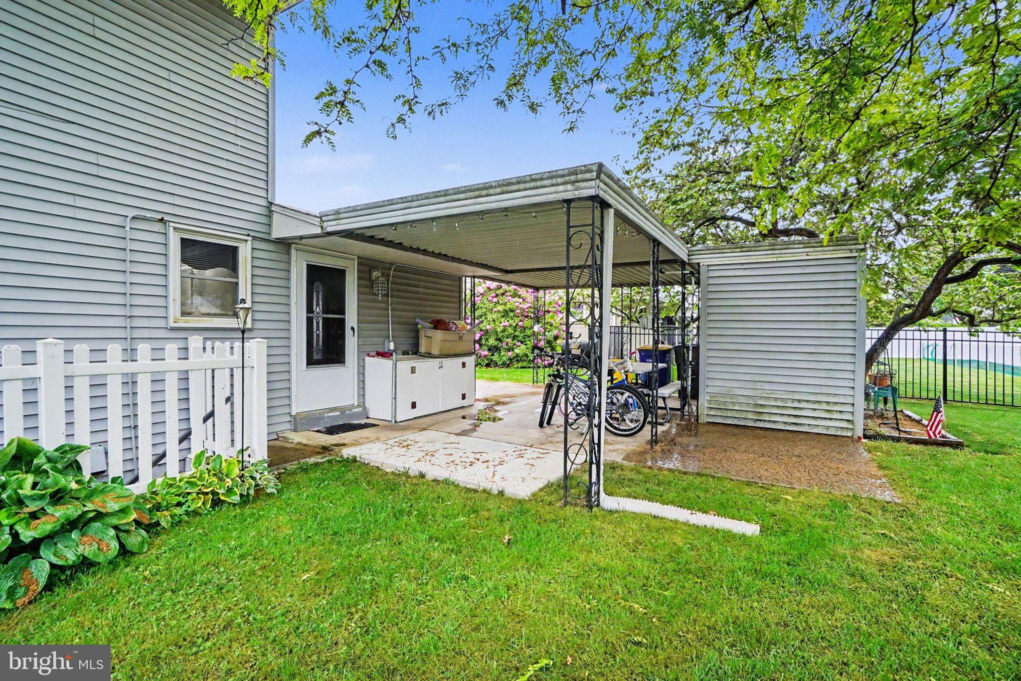 WINDSOR PARK - Residential