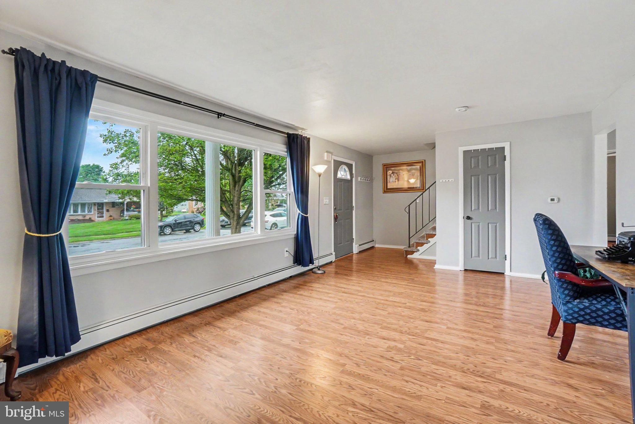 WINDSOR PARK - Residential
