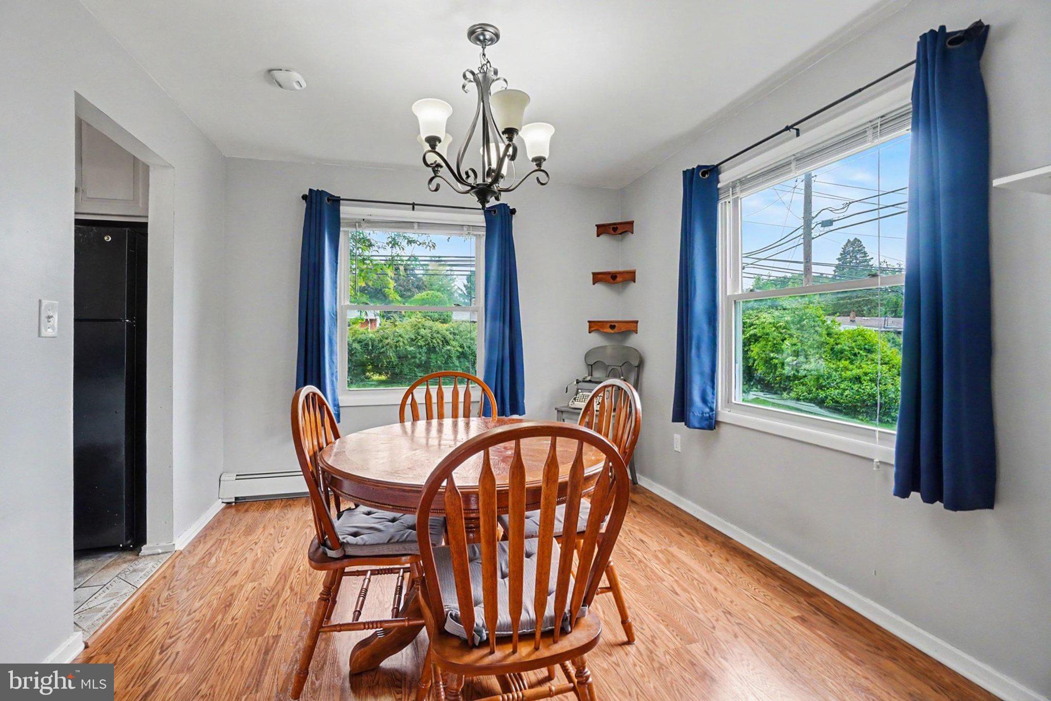 WINDSOR PARK - Residential