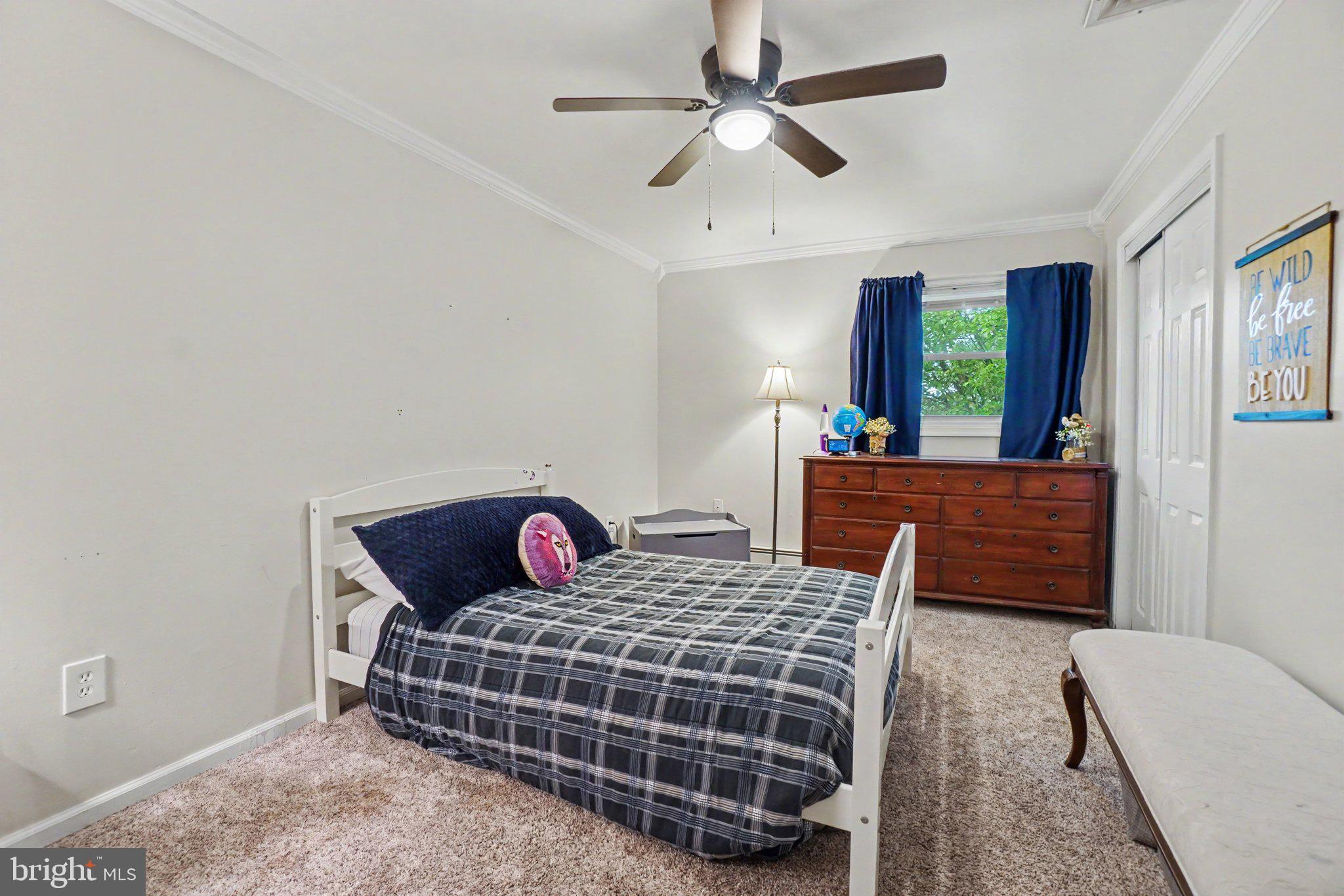 WINDSOR PARK - Residential