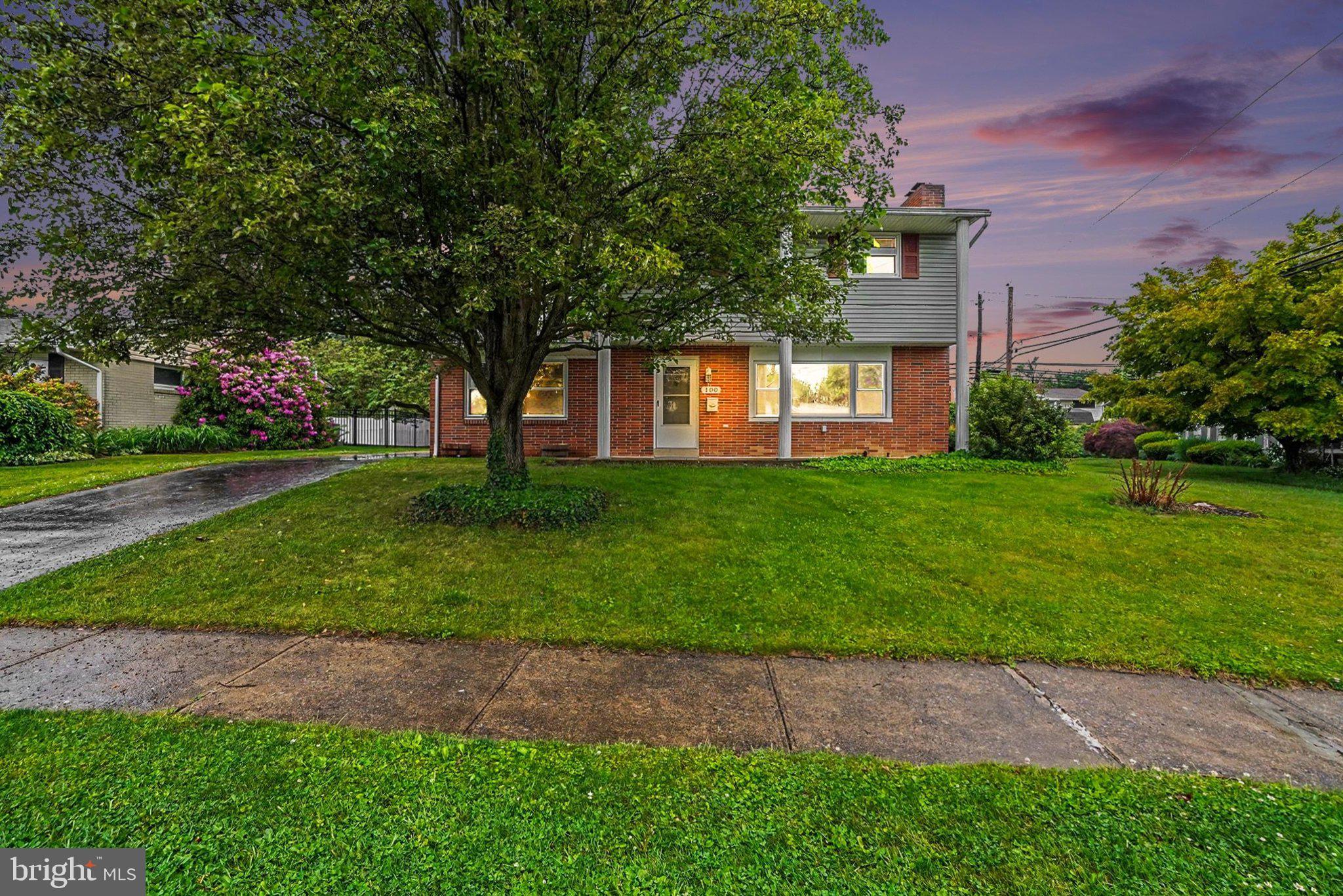 WINDSOR PARK - Residential