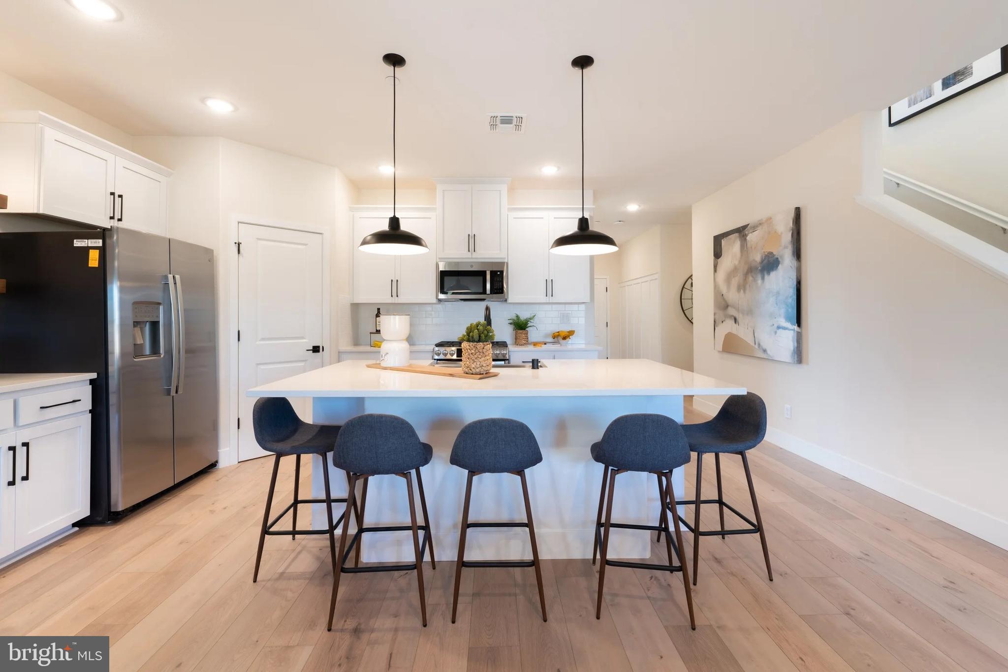 HUNTWELL WEST - Residential
