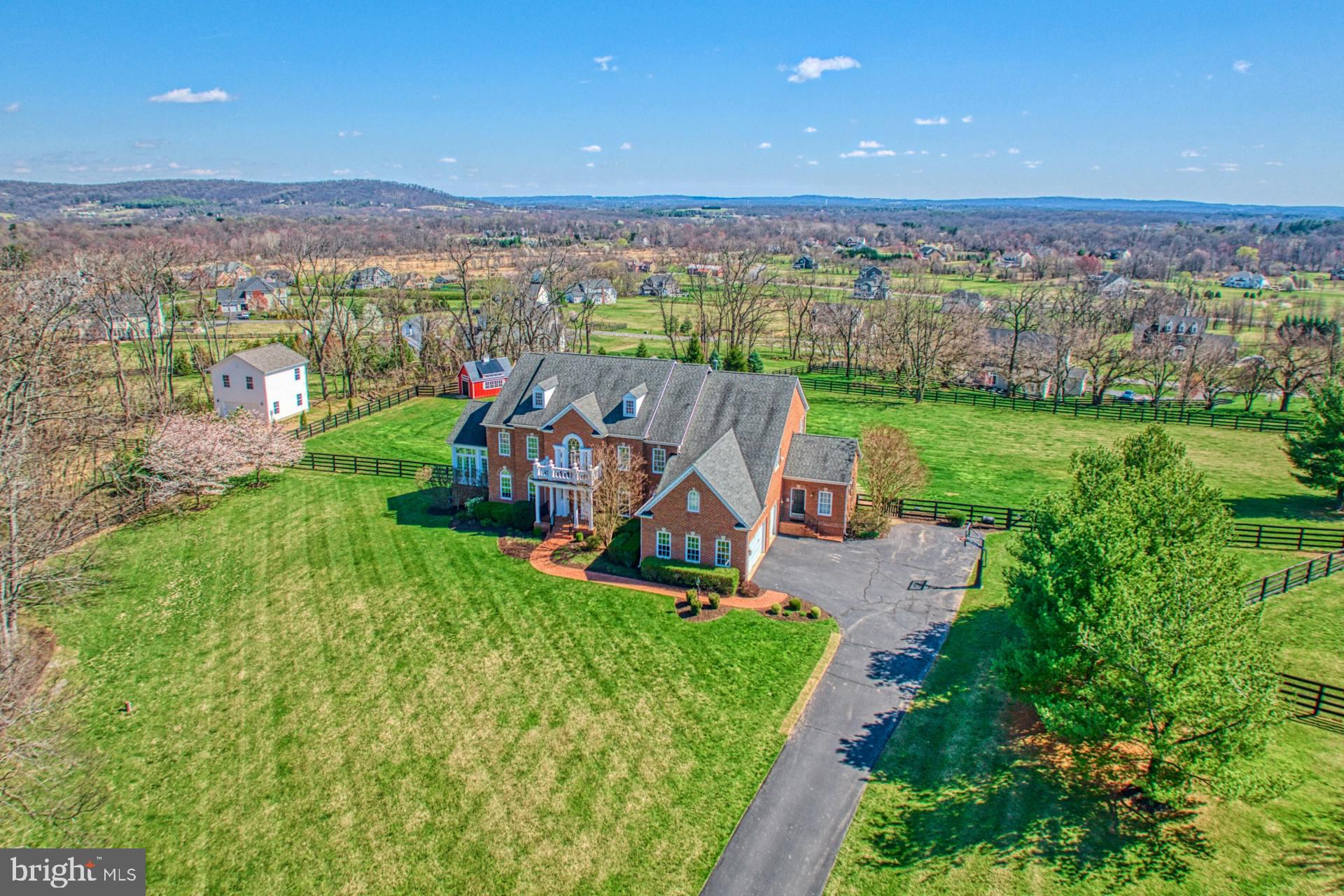 HIGHLANDS - Residential