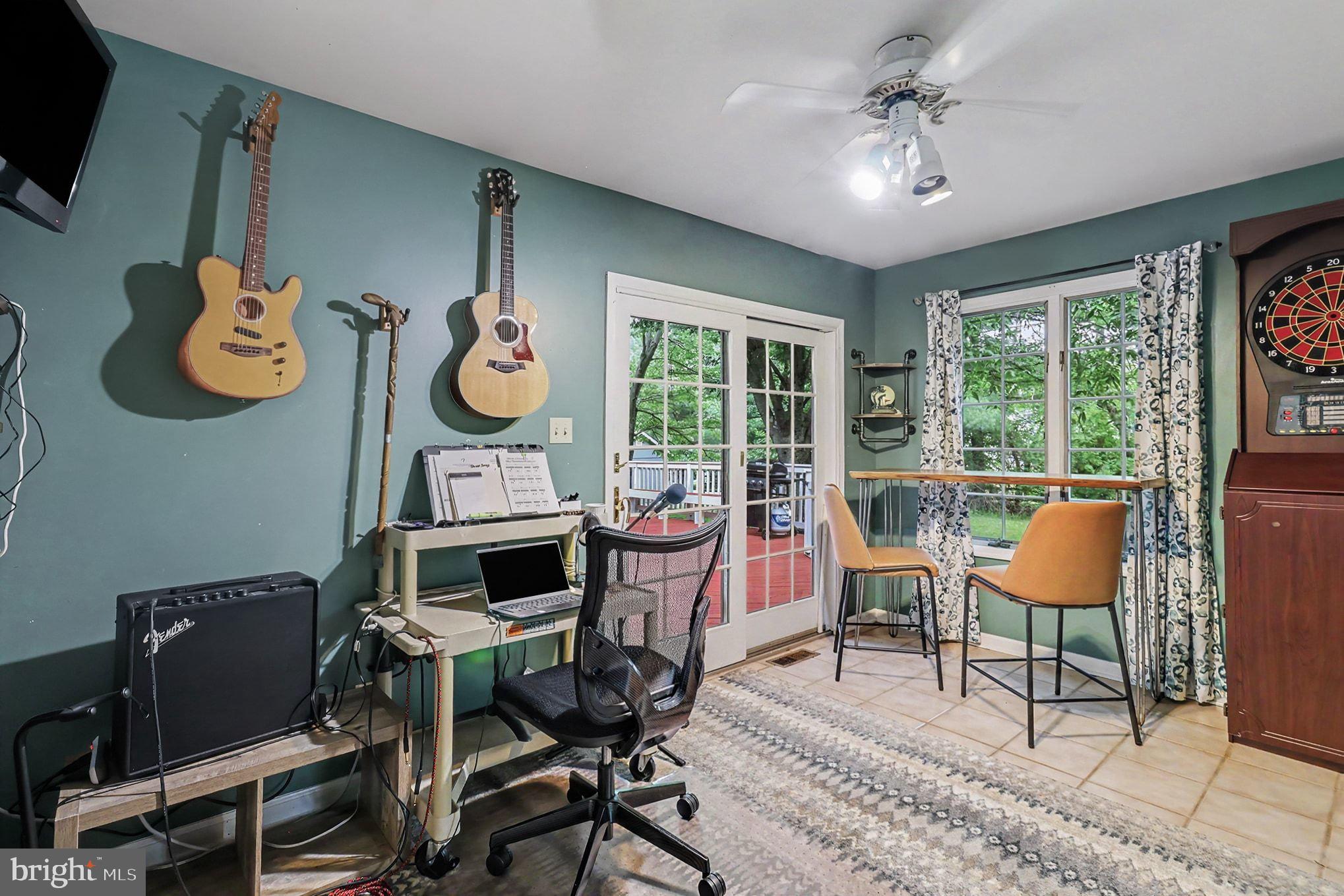 GRISTMILL RUN - Residential