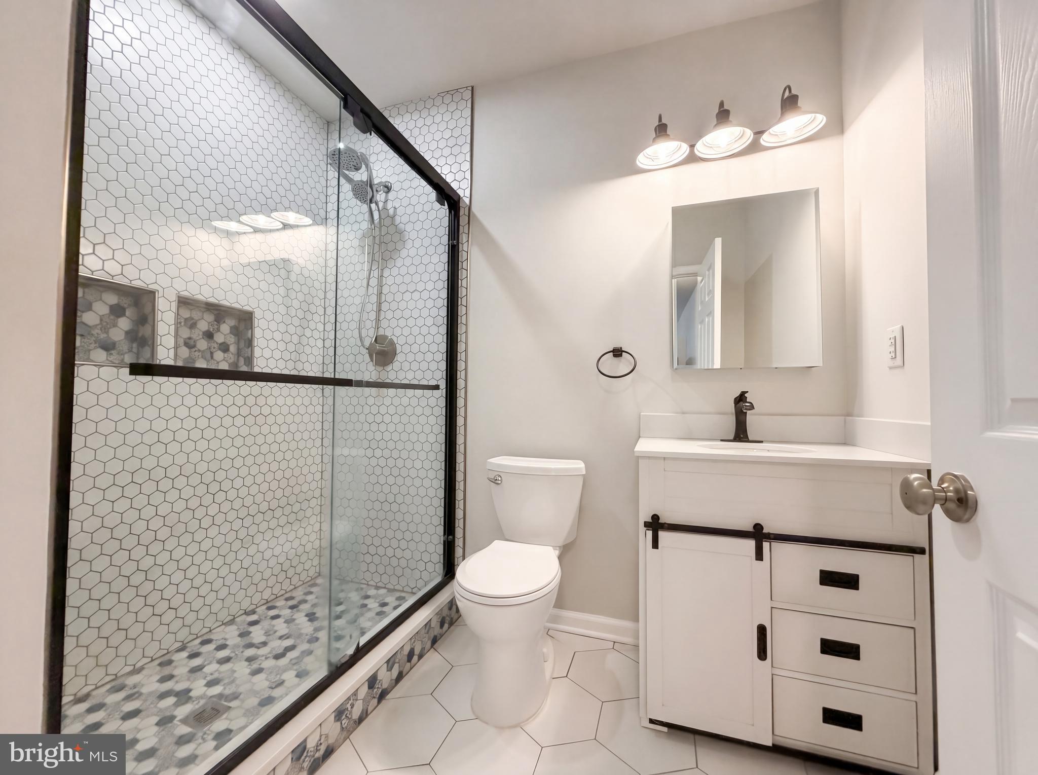 STONEGATE ESTATES - Residential