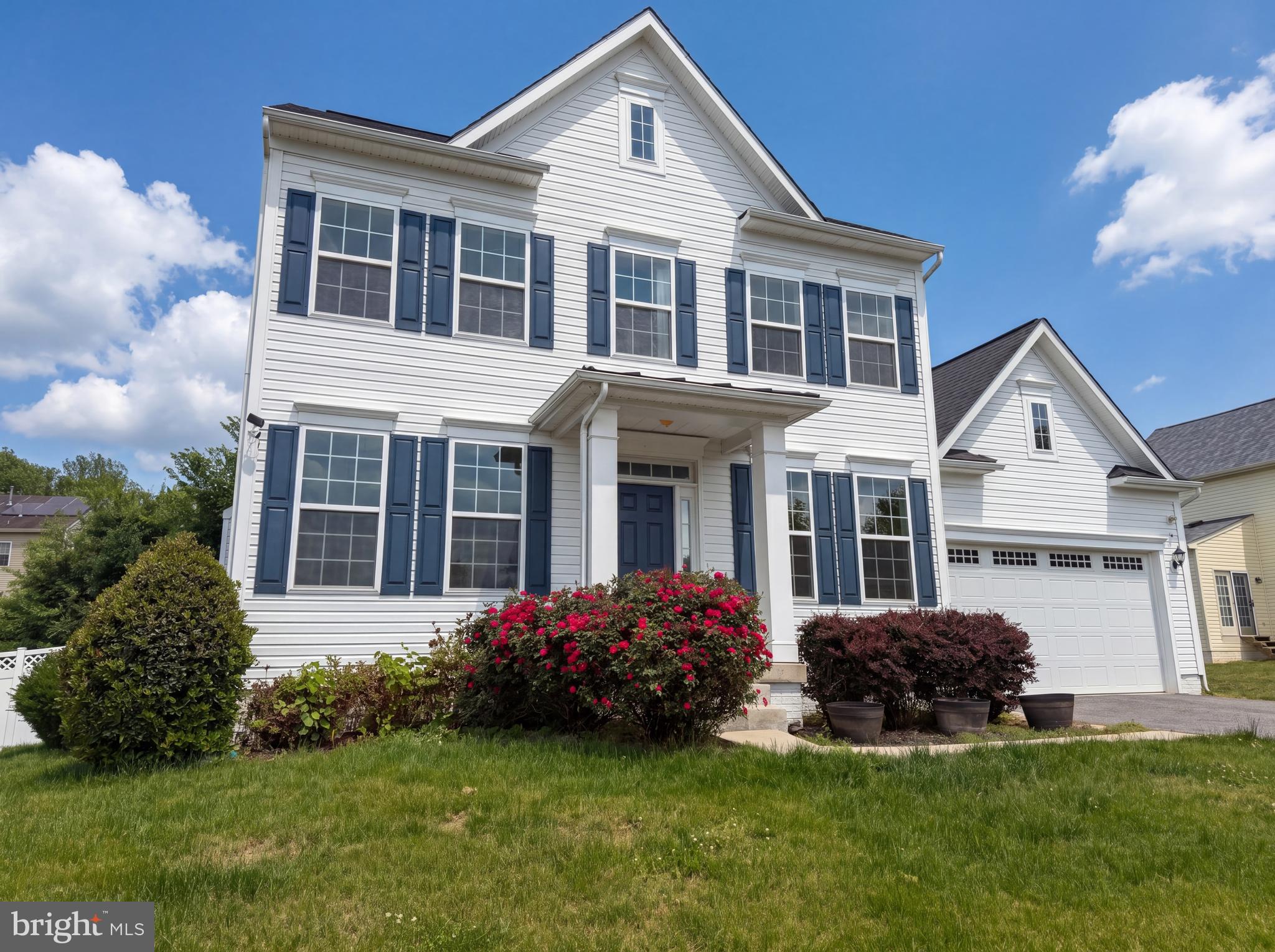 STONEGATE ESTATES - Residential