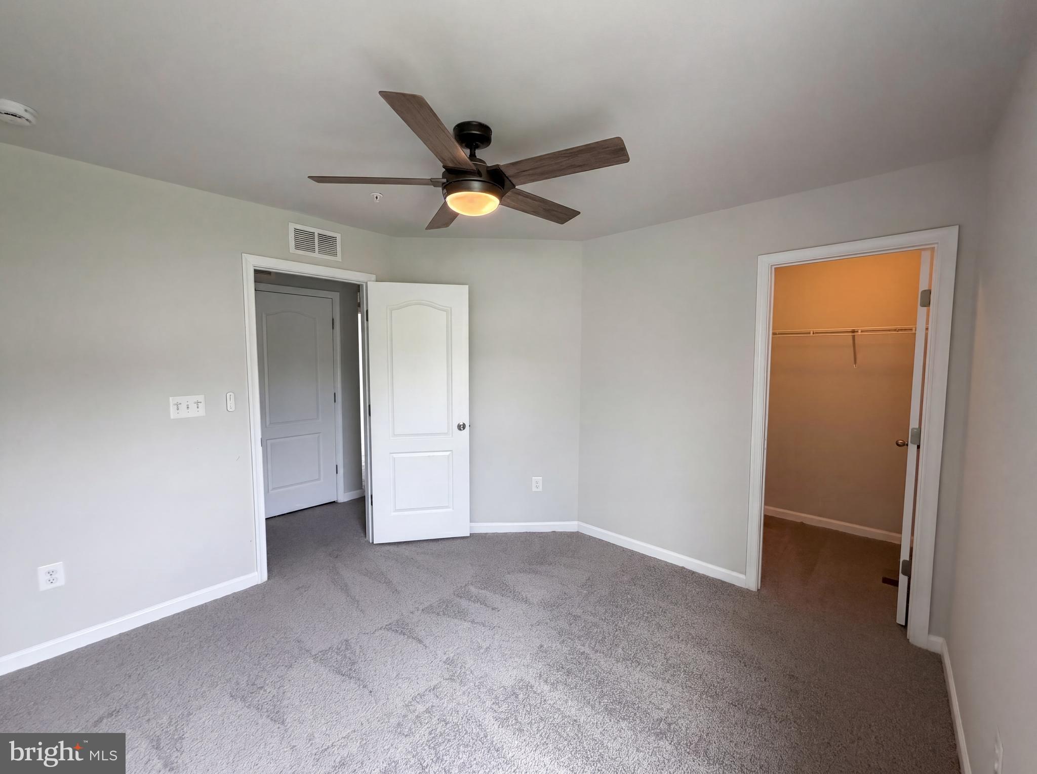 STONEGATE ESTATES - Residential