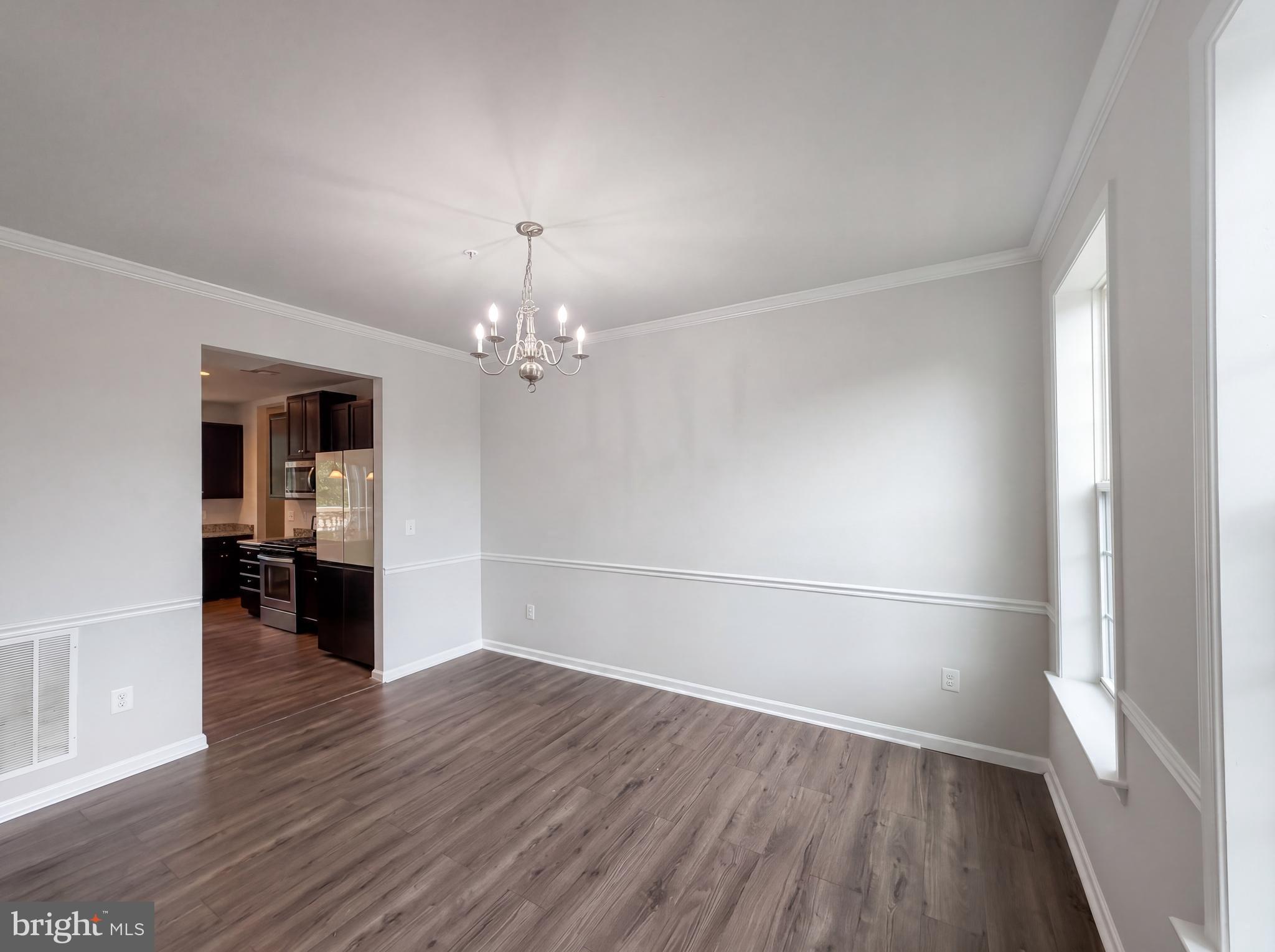 STONEGATE ESTATES - Residential