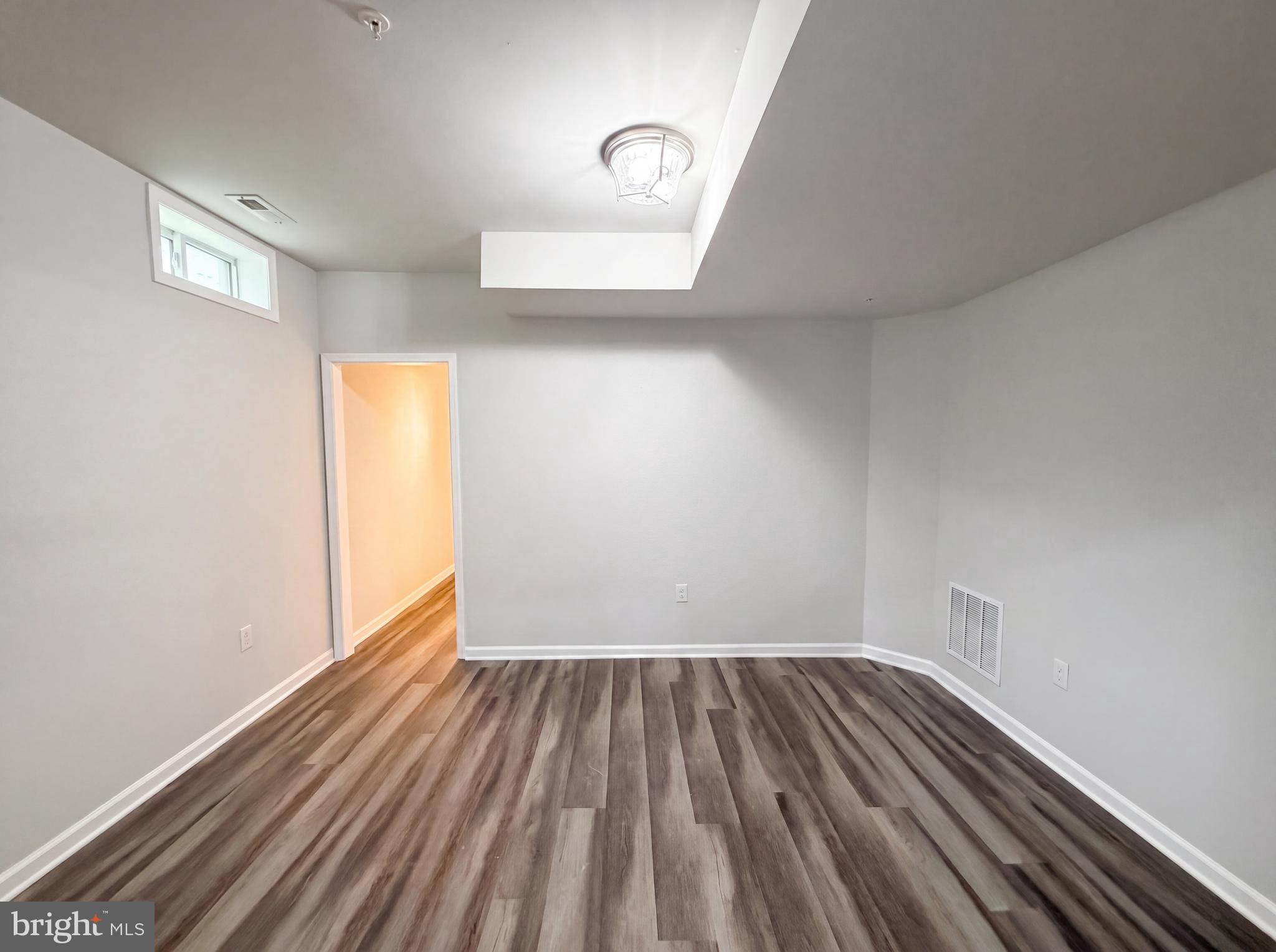 STONEGATE ESTATES - Residential