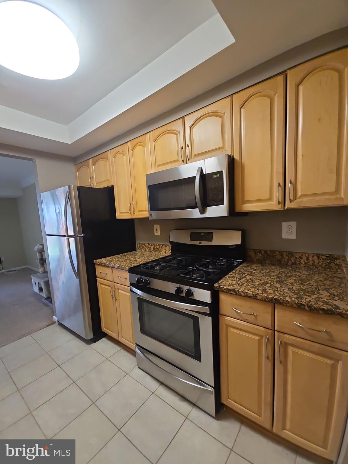 REFLECTION LAKE - Residential Lease