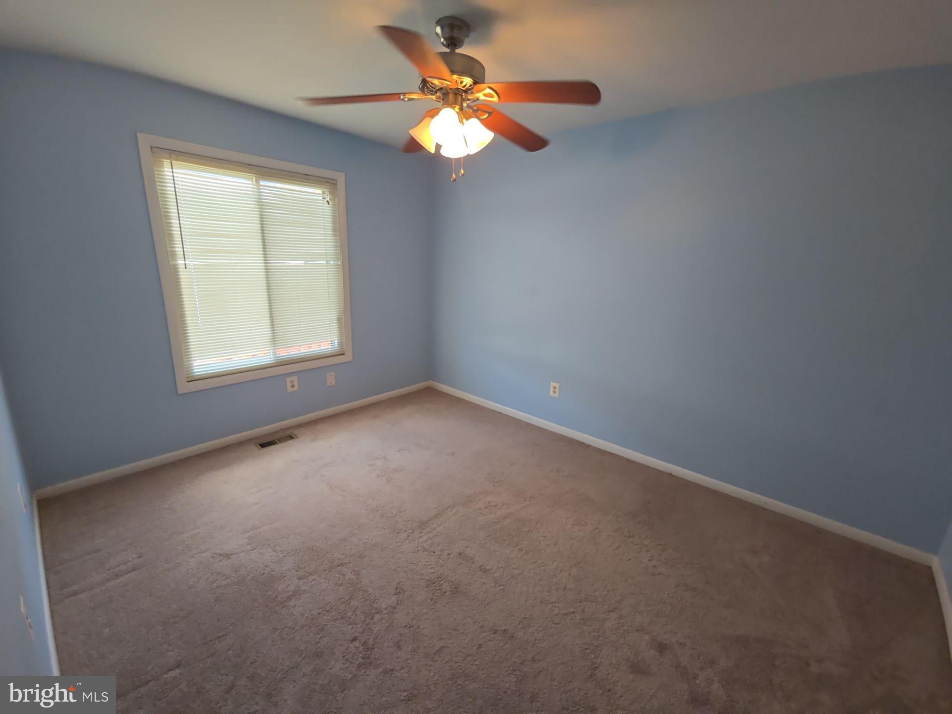 REFLECTION LAKE - Residential Lease