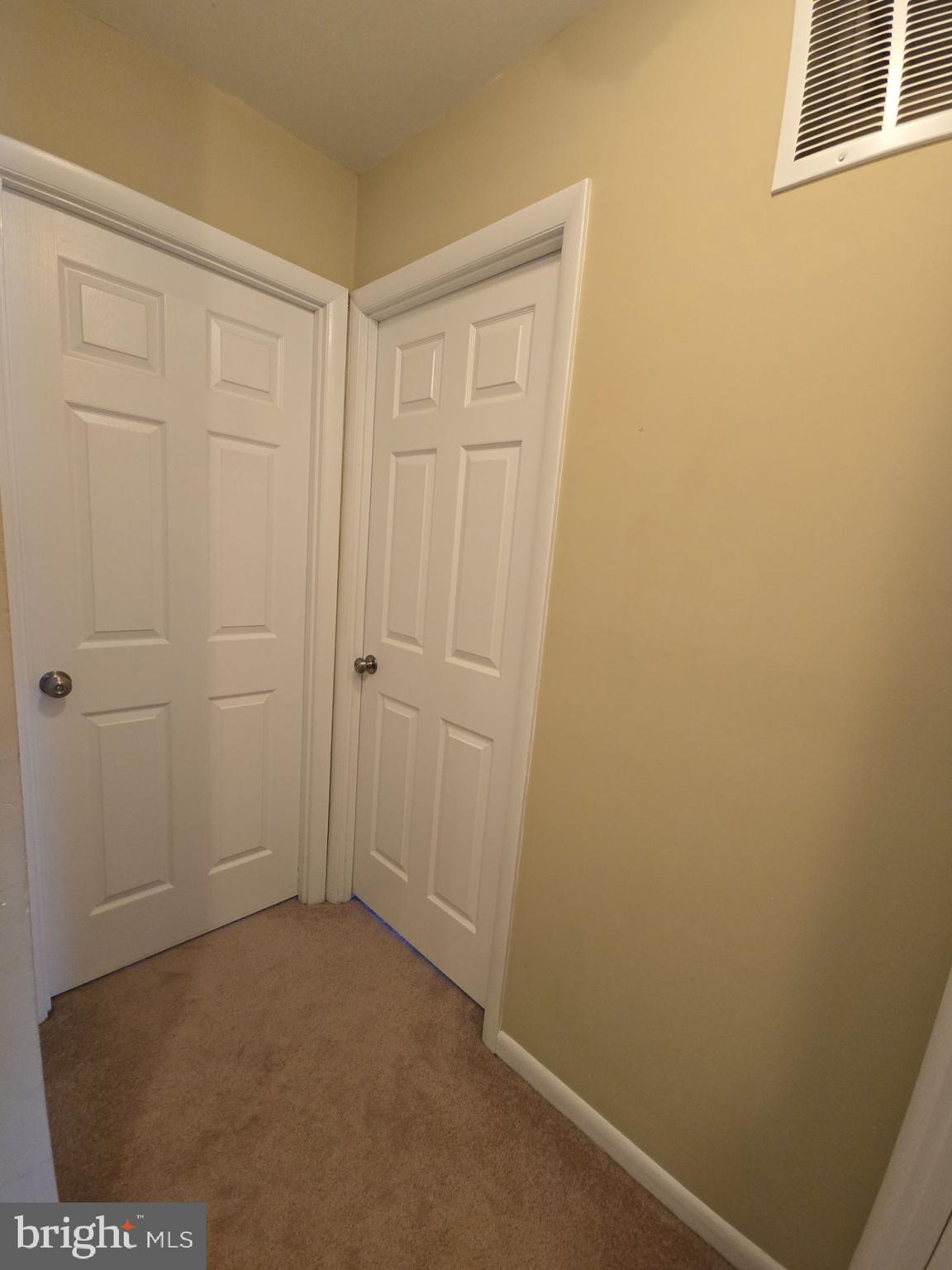 REFLECTION LAKE - Residential Lease