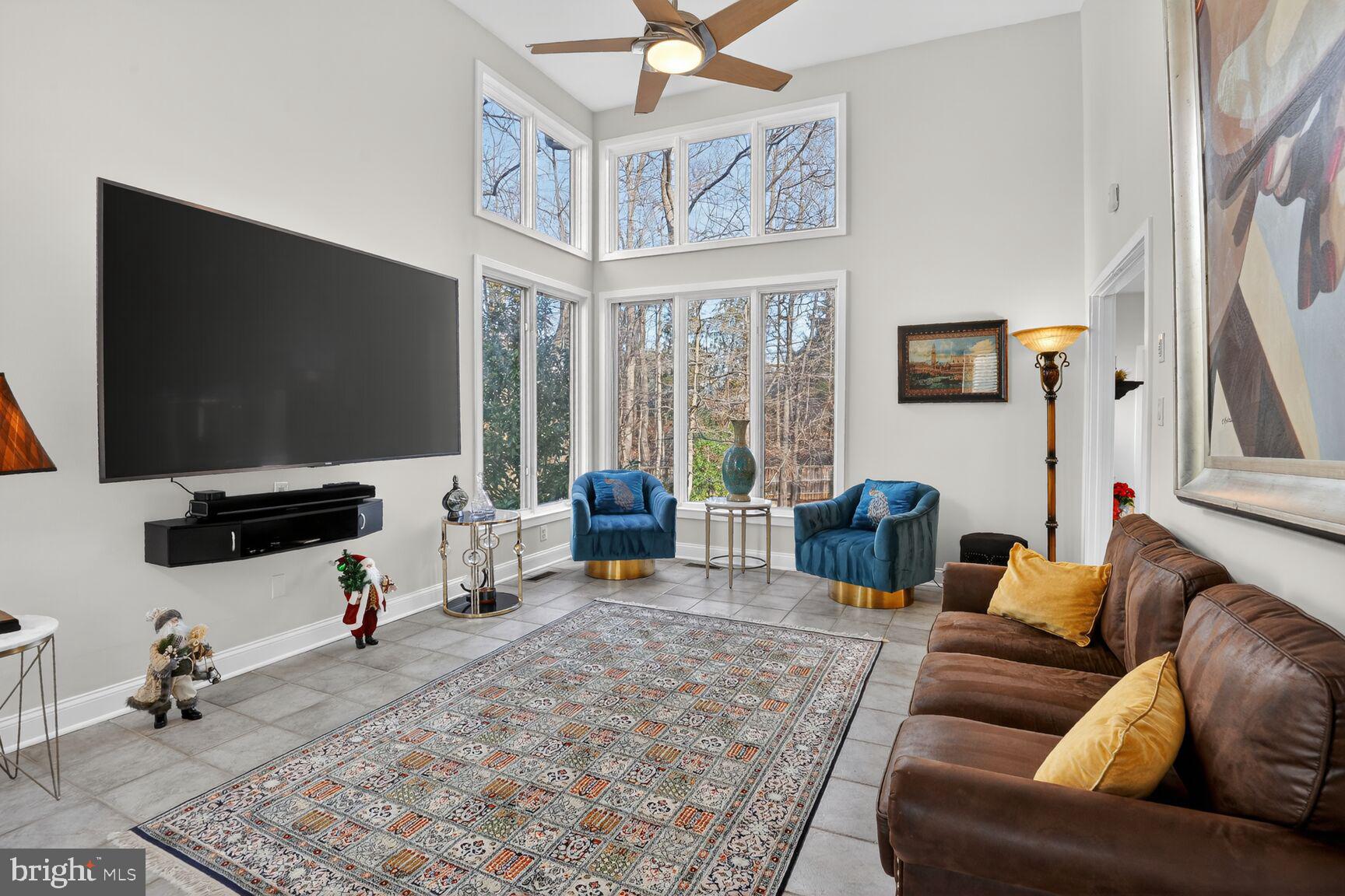 RESTON - Residential