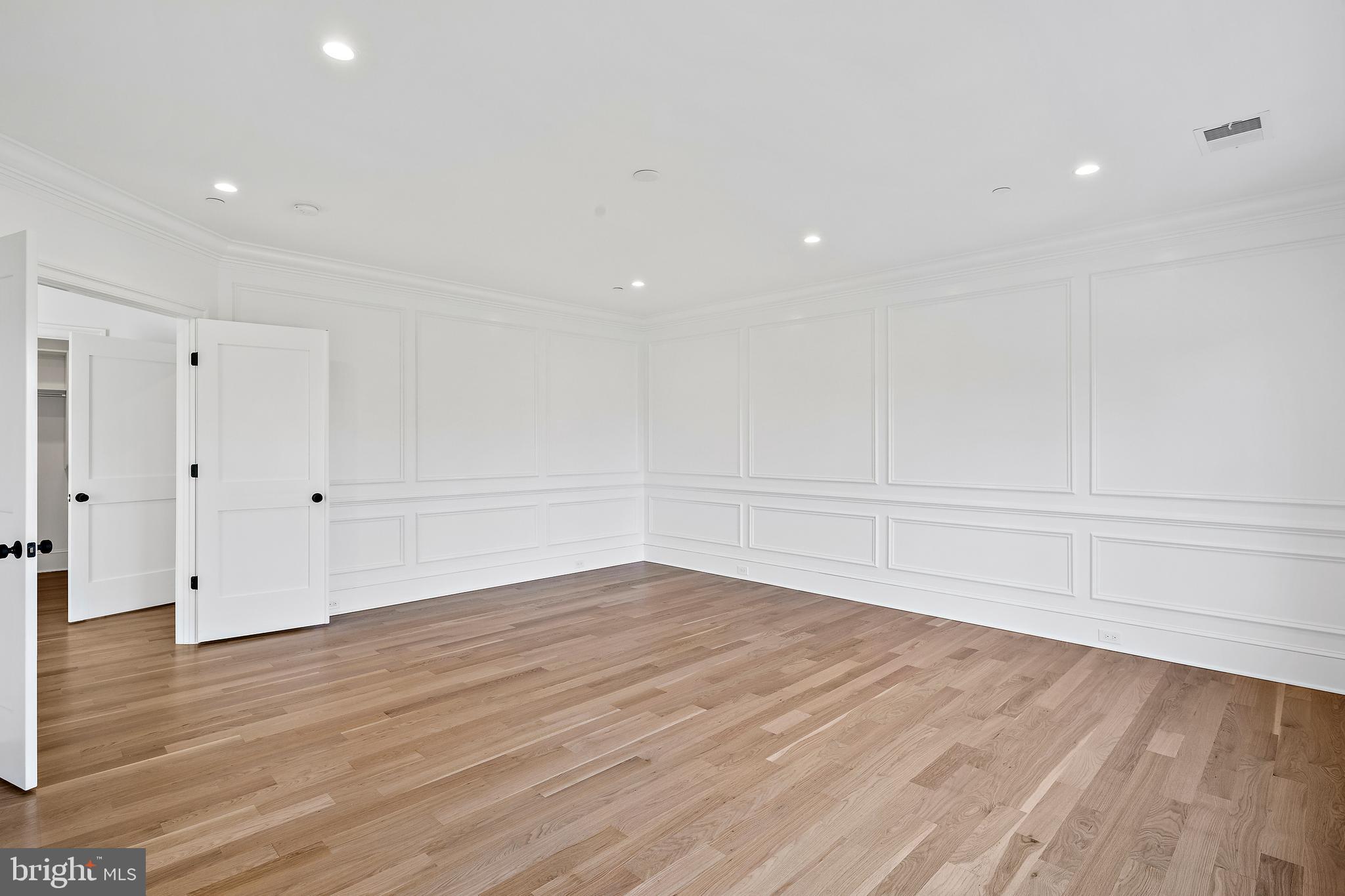 PARKWOOD - Residential