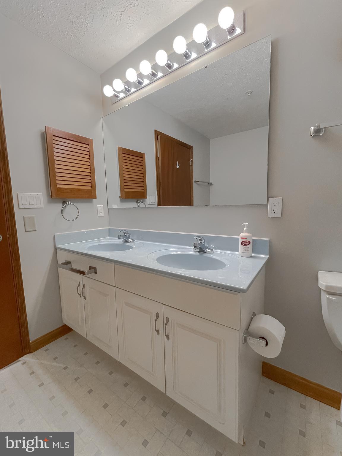 WILDEWOOD RETIREMENT VILLAGE - Residential