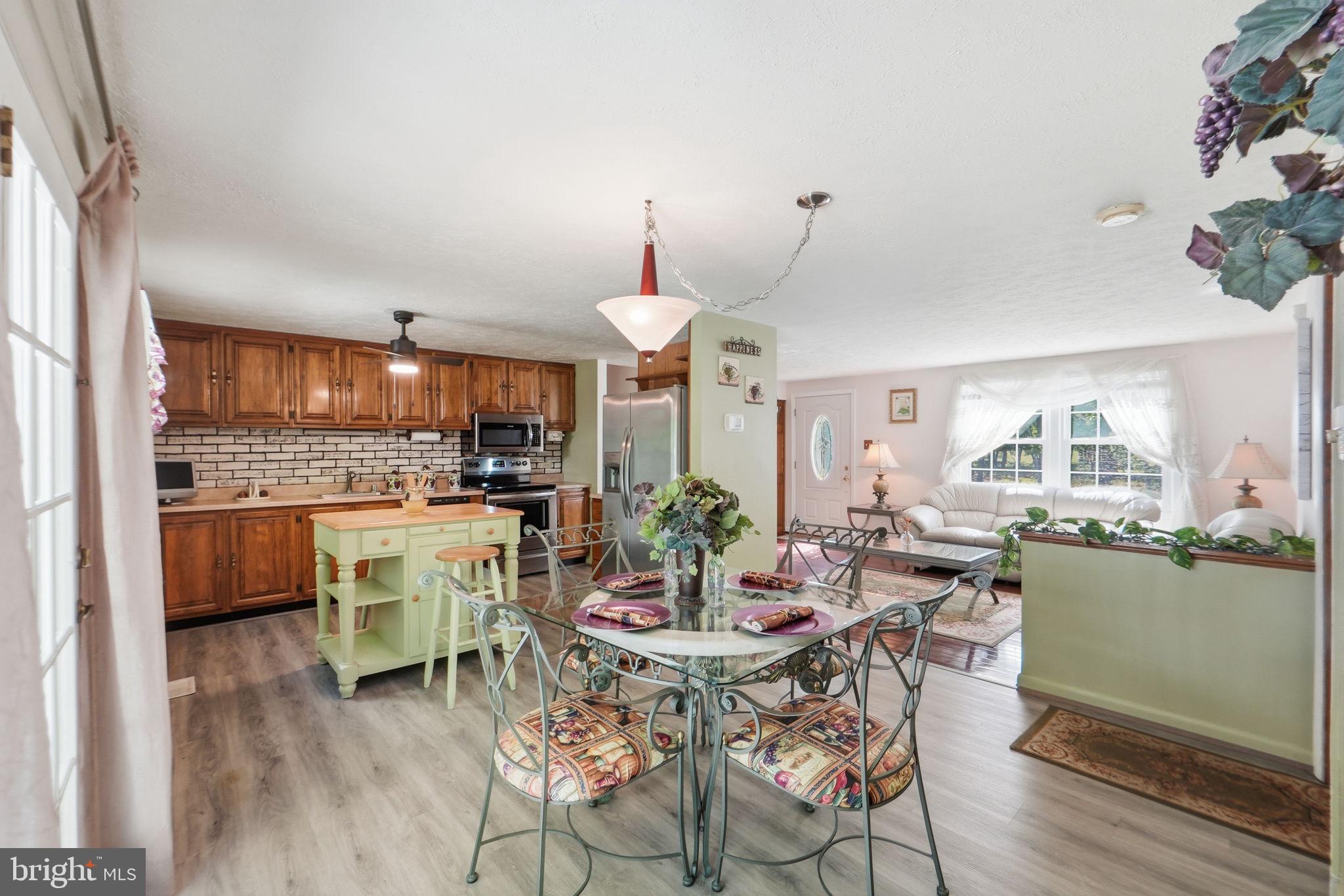 PRICE IMPROVED. Keep calm, I know you are excited—we LOVE a split level. It’s the perfect size home. This home happens to be nicely situated on a picturesque tree-lined street facing a park-like setting.<br><br>
1034 Saint Pauls drive exudes charm featuring a country kitchen that flows seamlessly to the back patio through French doors. Essential appliances, mechanicals and some of the flooring have been modernized, allowing you to move right in, then leisurely personalize other updates to match your style. The stove, refrigerator, microwave, and dishwasher are newer as well as the furnace, A/C condenser, and water heater—giving you peace-of-mind. <br><br>
A comfy home offering cozy retreats to escape to whether just a few steps up to the 3 bedrooms or a few steps down where you’ll find the family room, half bath and 4th bedroom (which makes for an ideal flex space: office, hobby rm, gym). <br><br> 
As part of the Bannister Neighborhood Association, residents enjoy a community pool with water slide and baby pool, pavilion rentals, tennis courts, playgrounds, & picnic areas. <br><br> 
Schedule your tour and submit an offer today!
