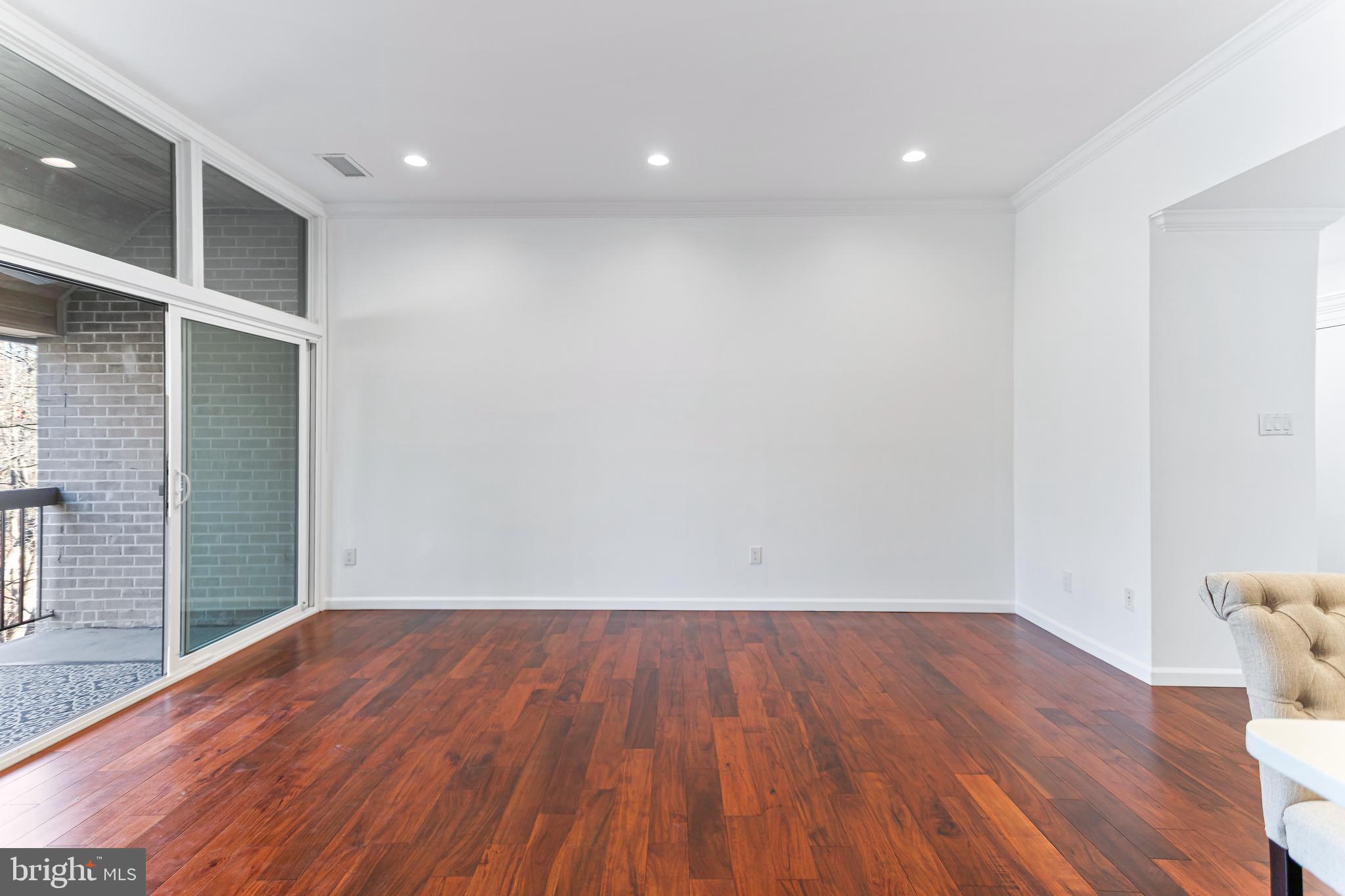 BENTANA PARK - Residential