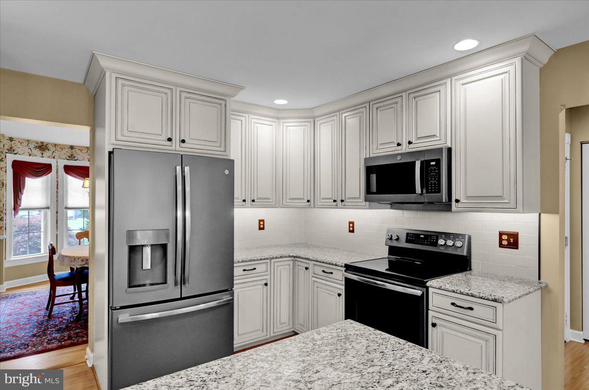 ORCHARD HILL ESTATES - Residential