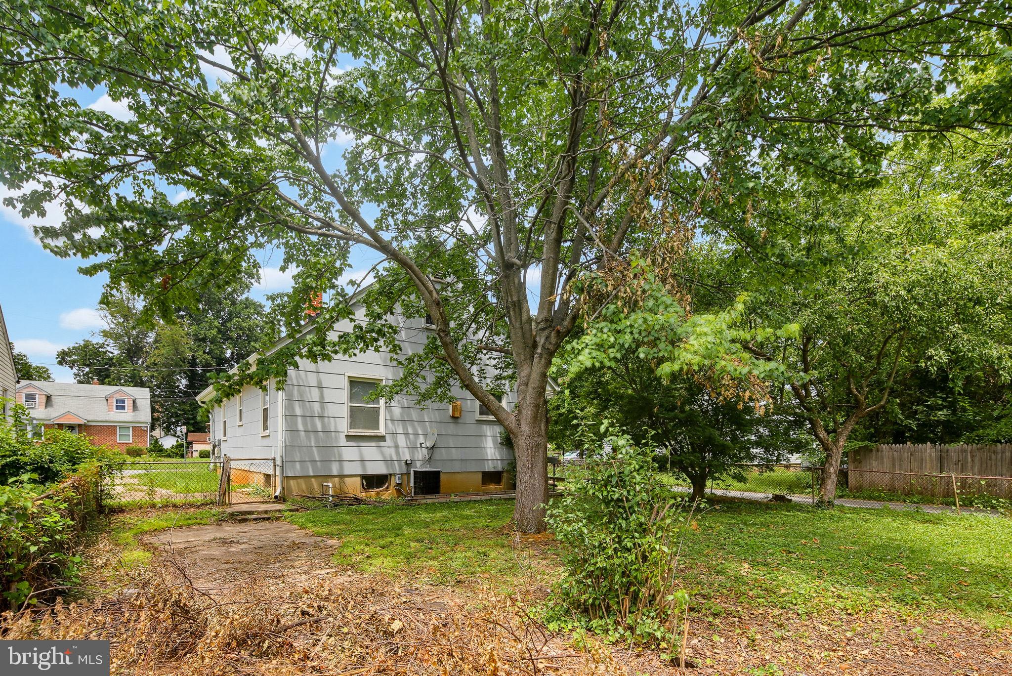 LIBERTY HEIGHTS - Residential