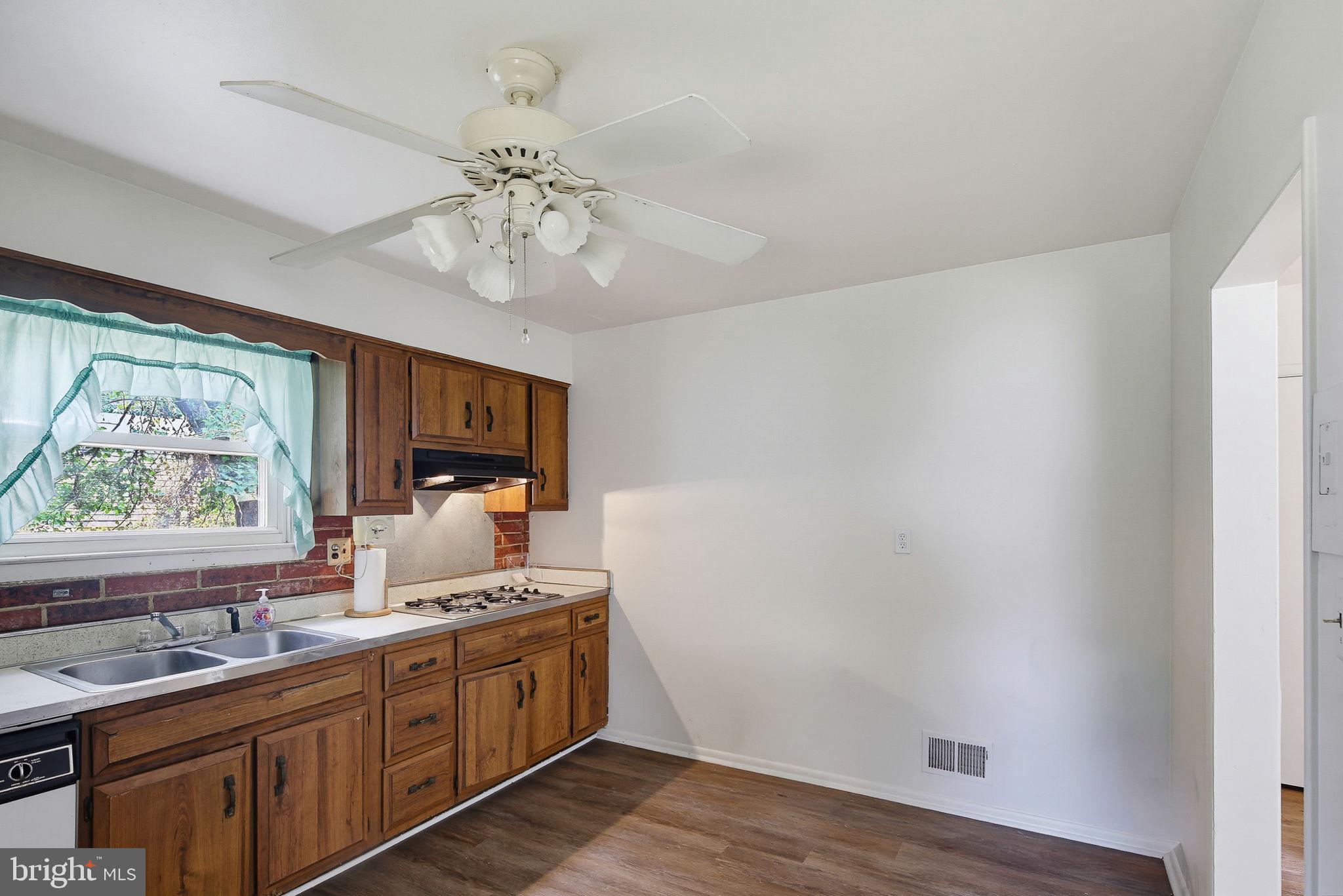 LIBERTY HEIGHTS - Residential