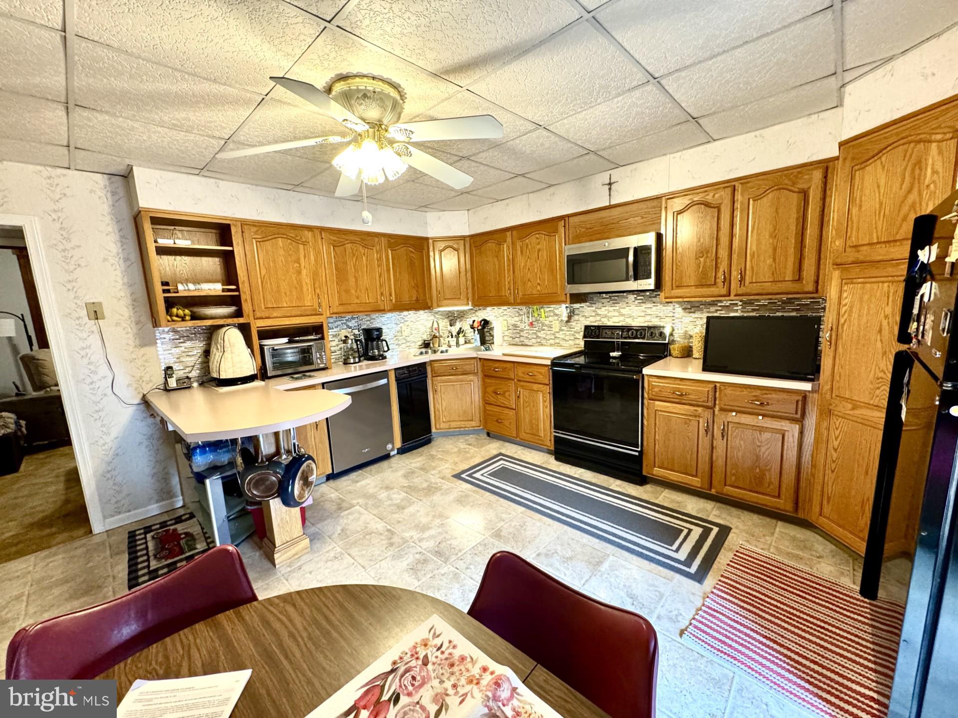 MINERSVILLE - Residential